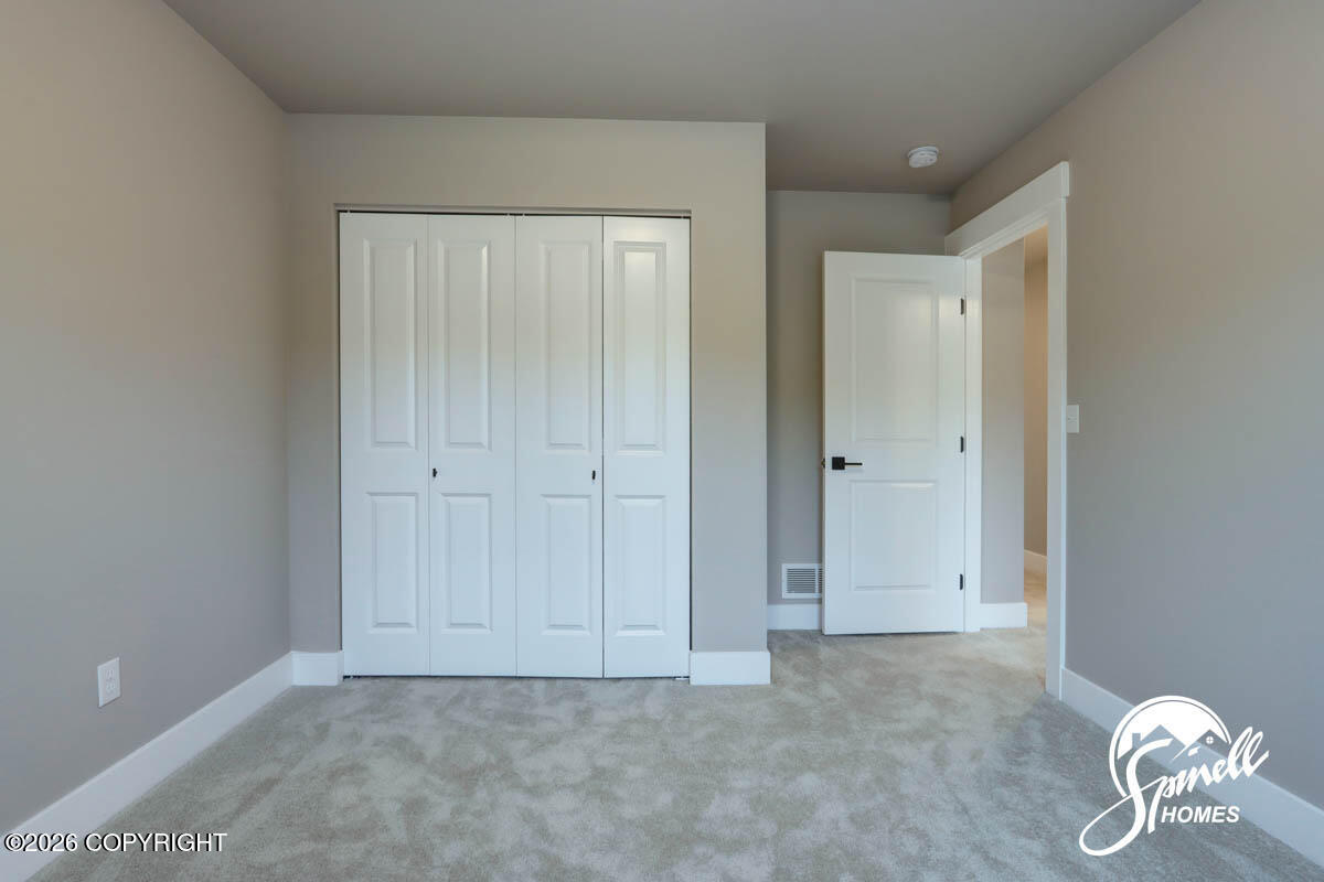 L20 N Moraine Circle Property Photo 44