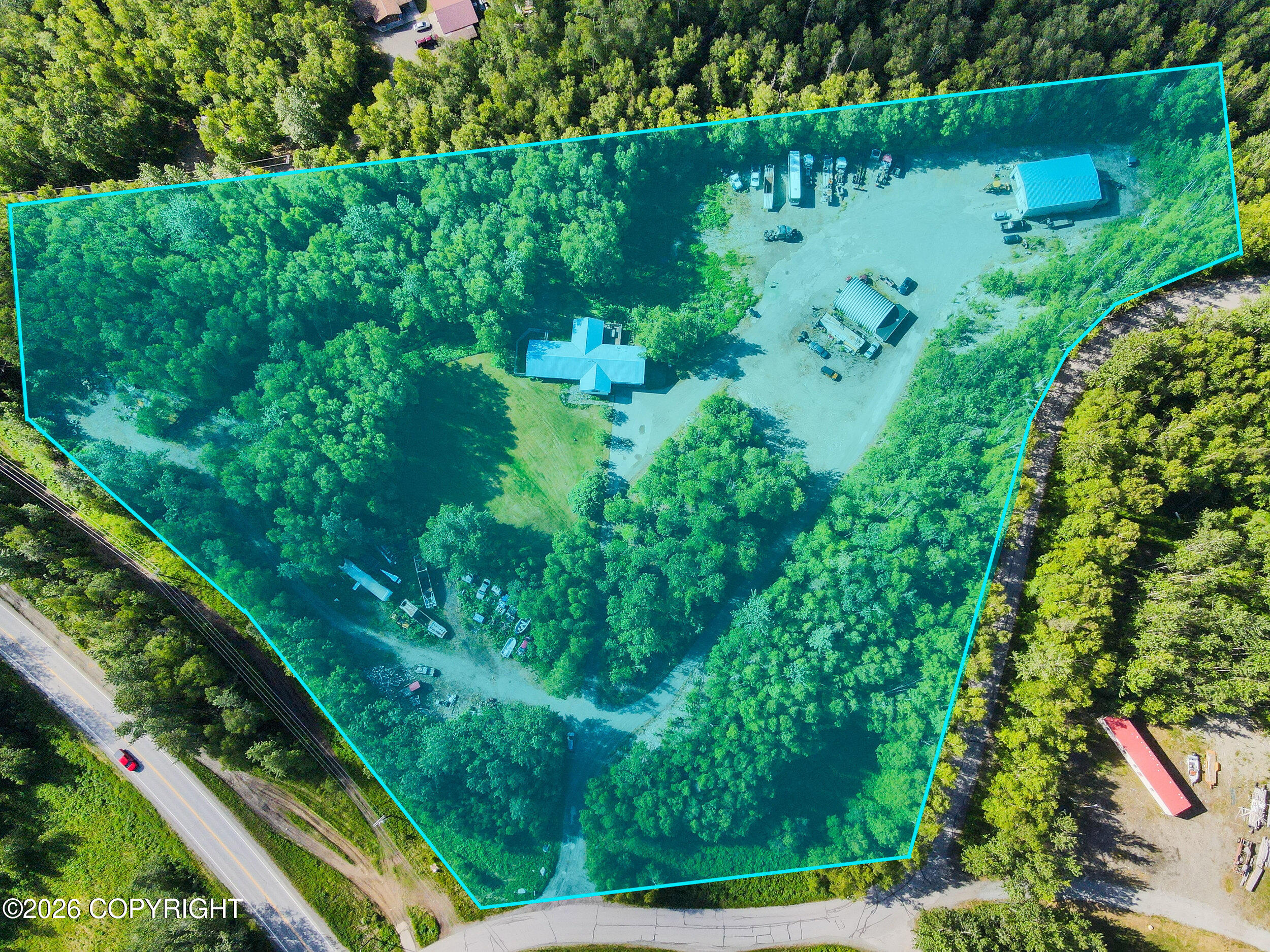 5747 N Cunningham Road Property Photo 6