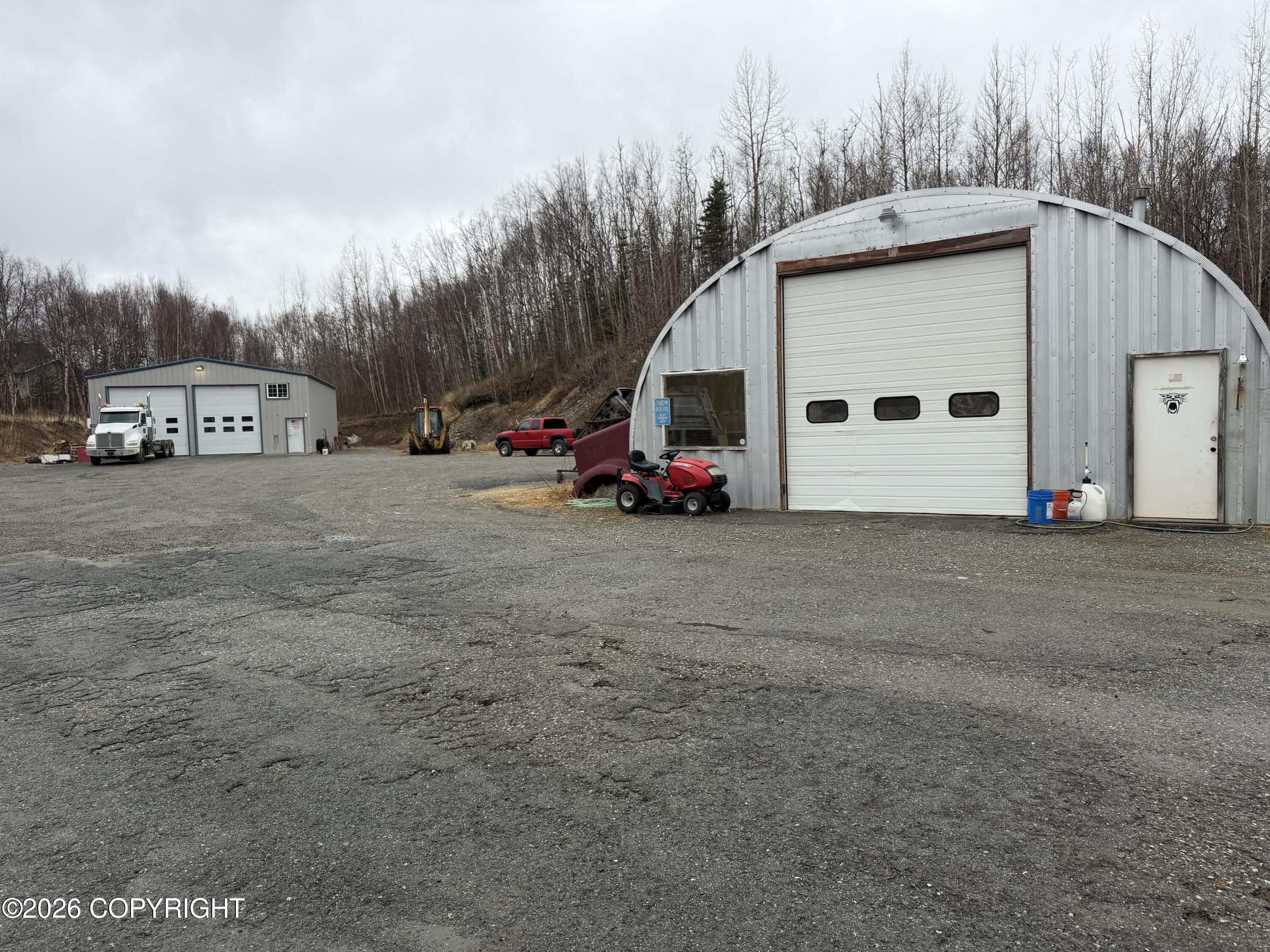 5747 N Cunningham Road Property Photo 15