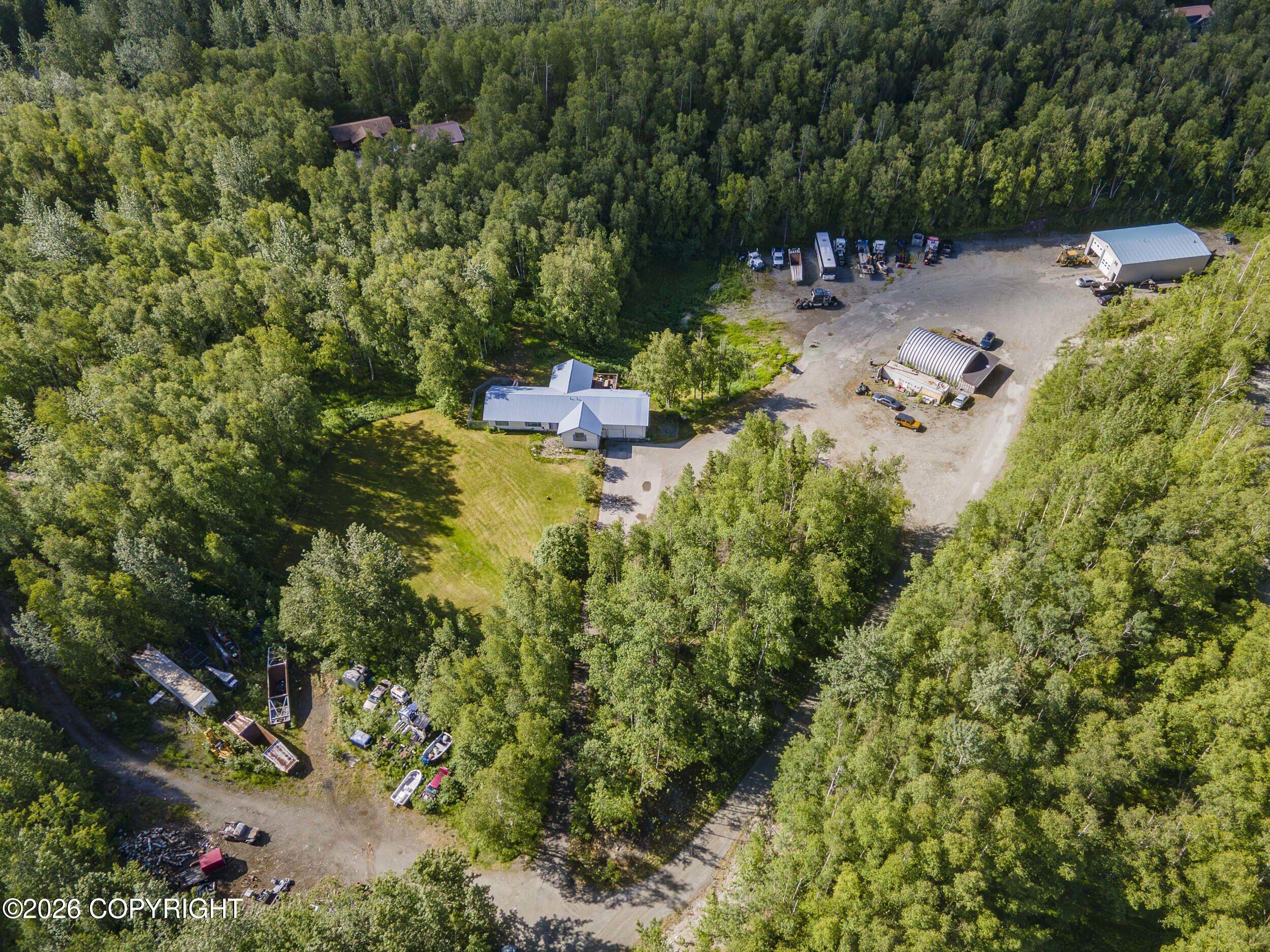 5747 N Cunningham Road Property Photo 17