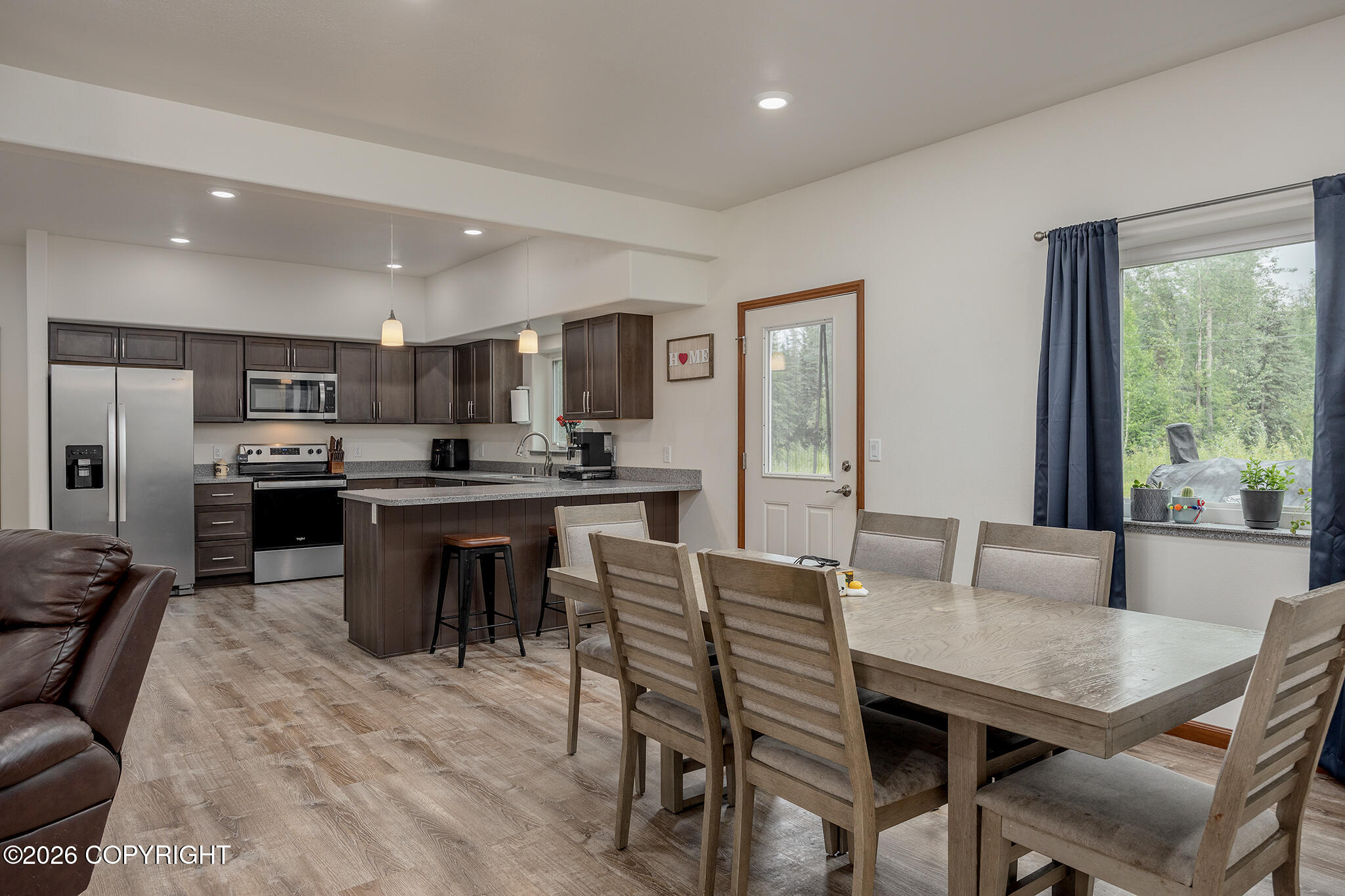 1215 Groundsel Avenue Property Photo 6