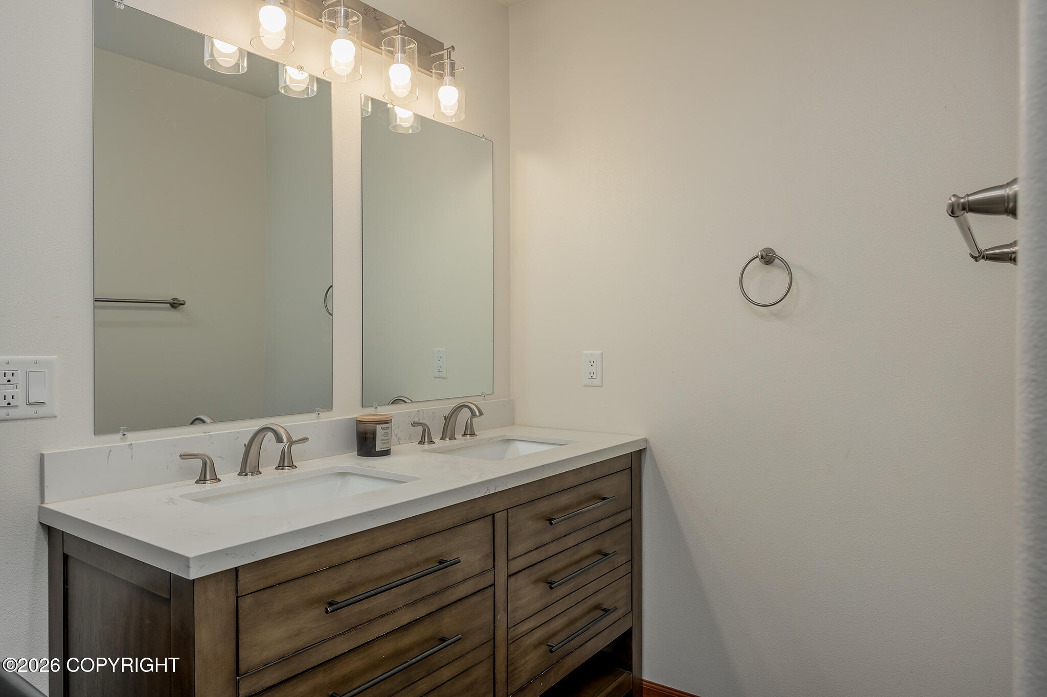 1215 Groundsel Avenue Property Photo 16