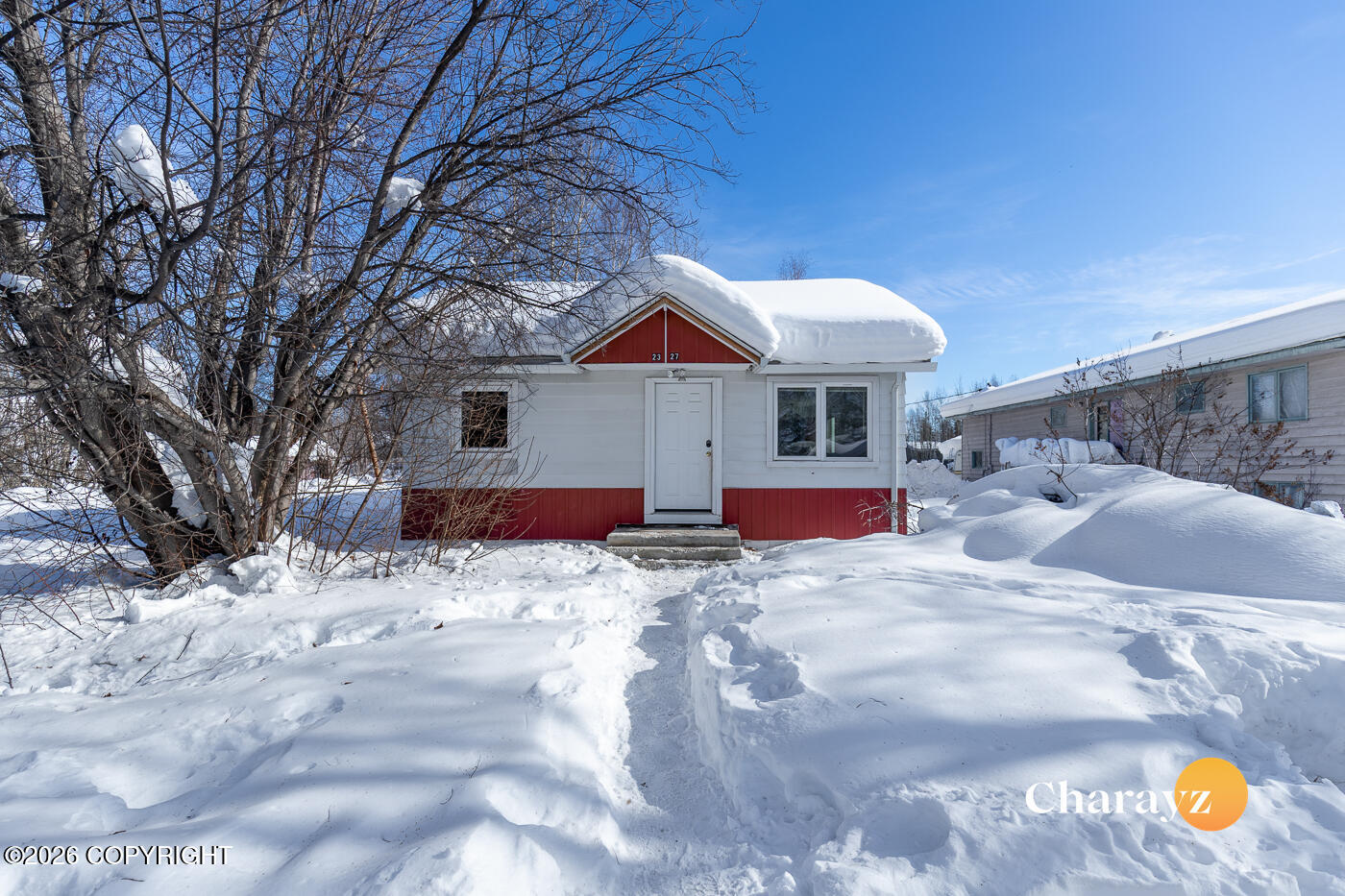 2327 Gillam Way Property Photo 2