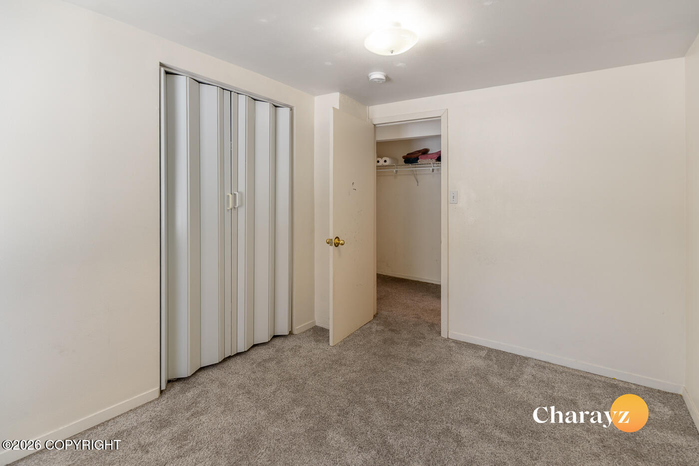 2327 Gillam Way Property Photo 5