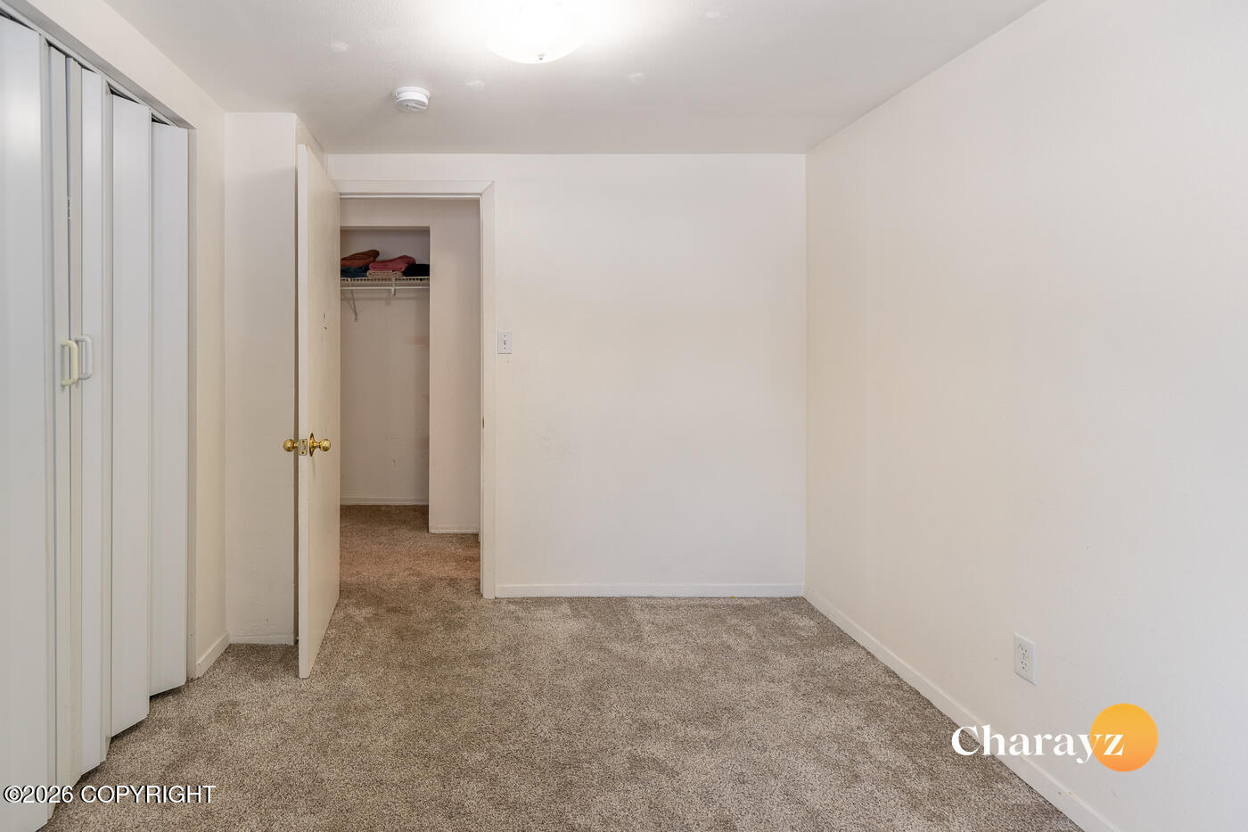 2327 Gillam Way Property Photo 6