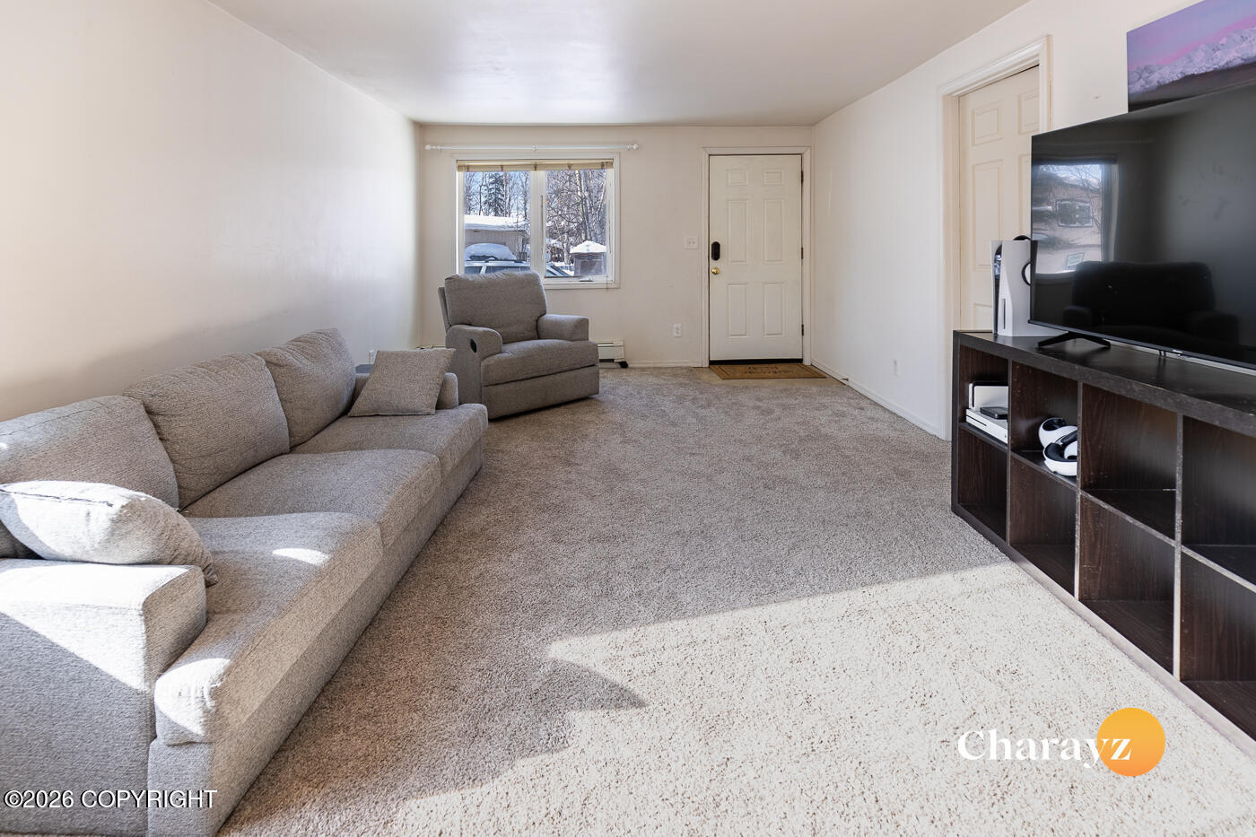 2327 Gillam Way Property Photo 12