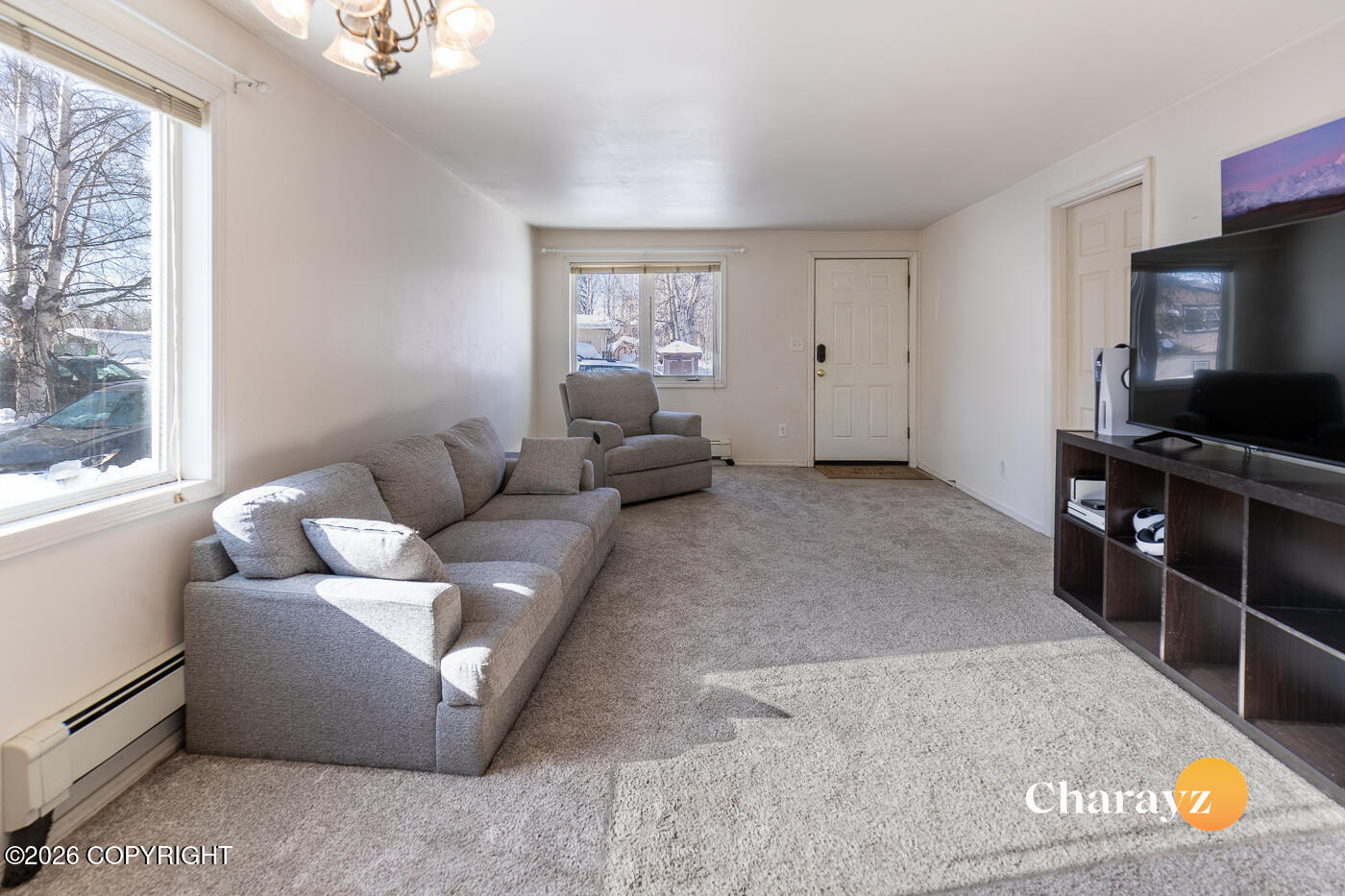2327 Gillam Way Property Photo 13