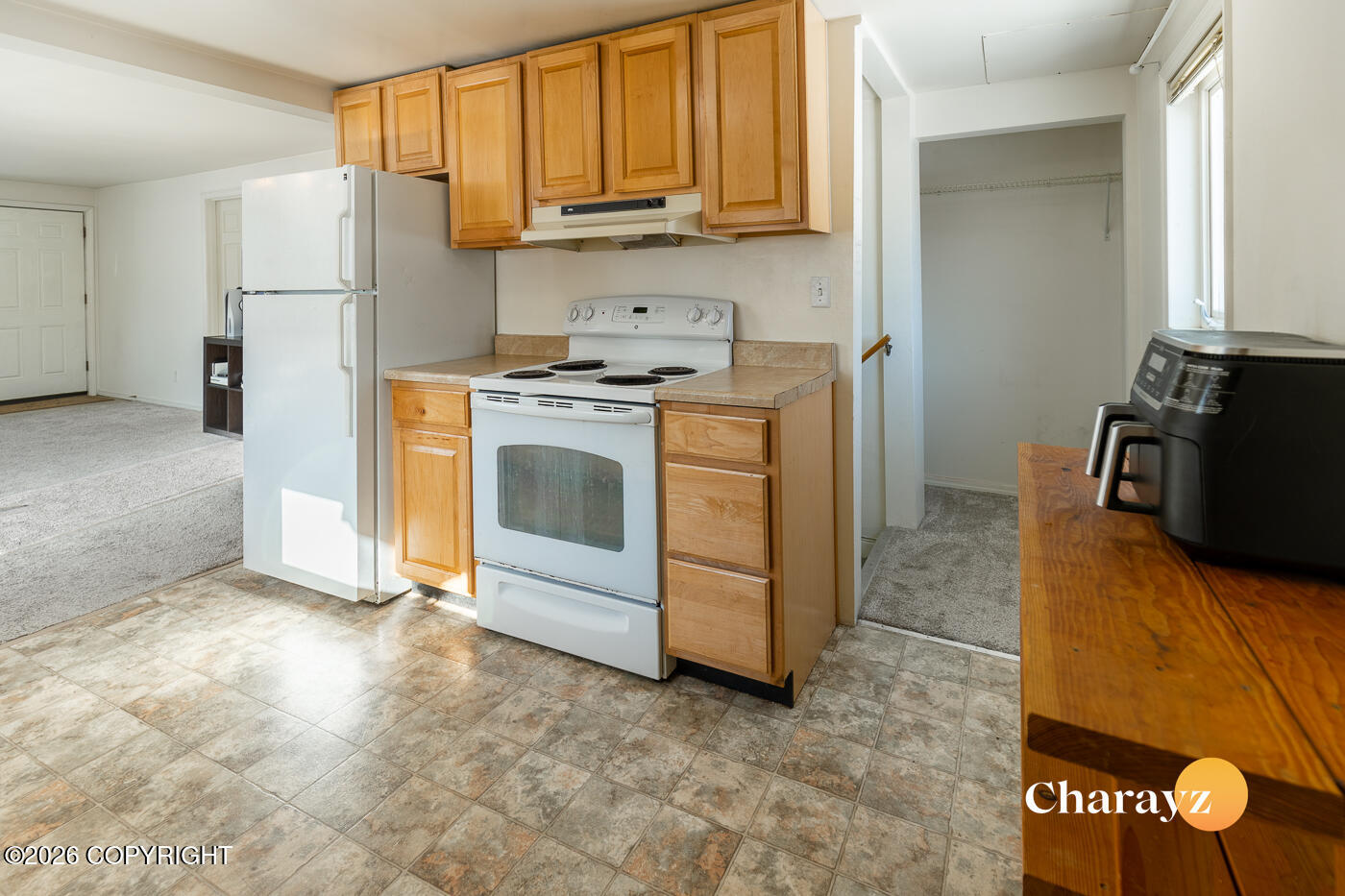 2327 Gillam Way Property Photo 16
