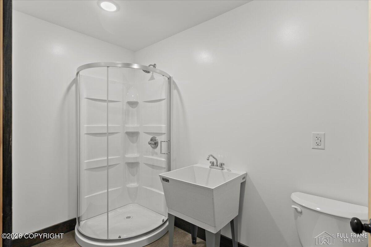 12606 N Glenn Highway #2 Property Photo 5