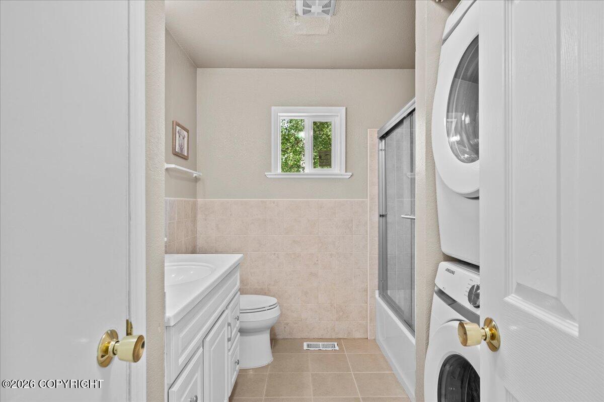 2300 N Iliamna Drive Property Photo 19