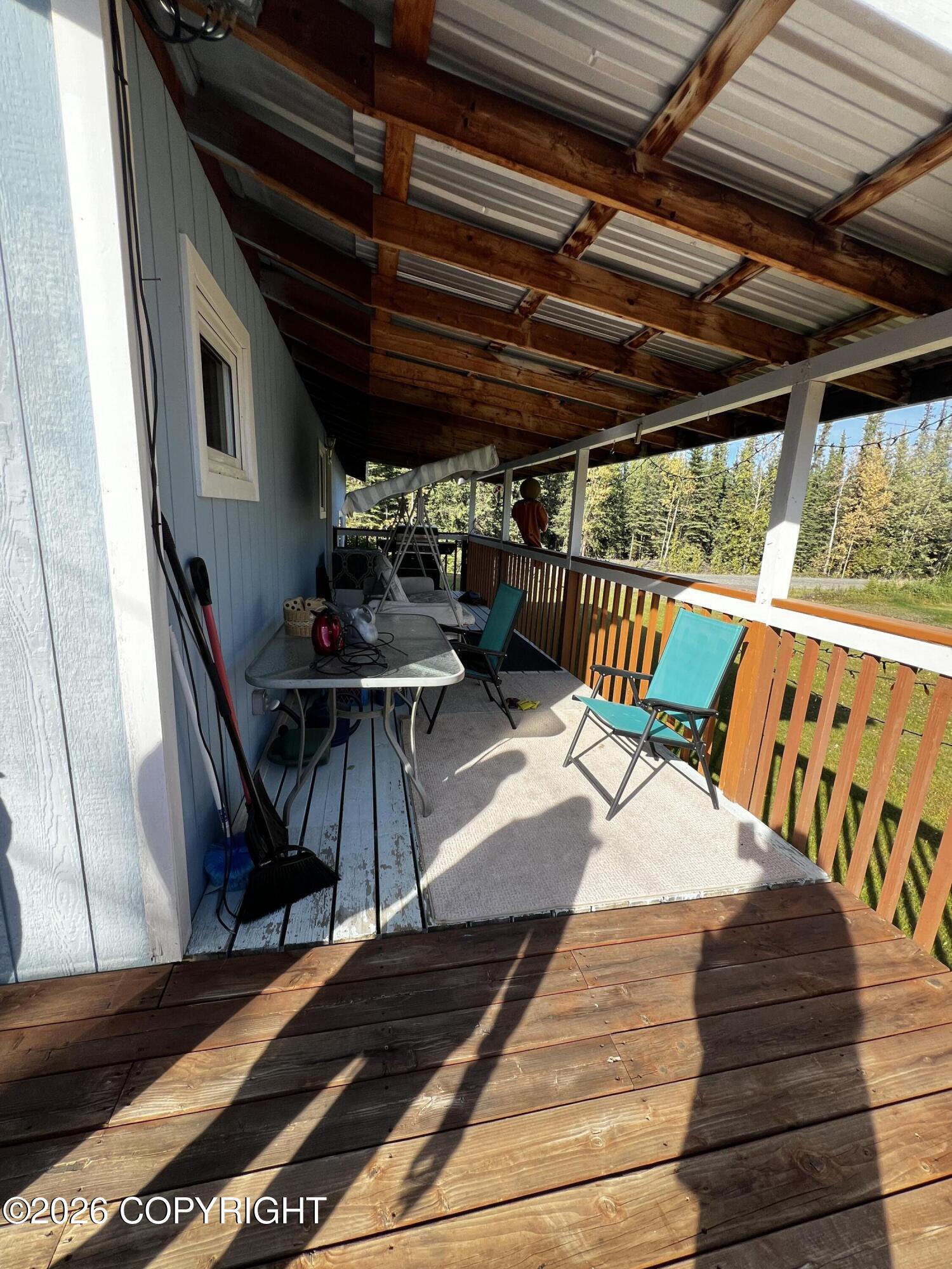 Mi 1 Midnight Sun Drive Property Photo 4