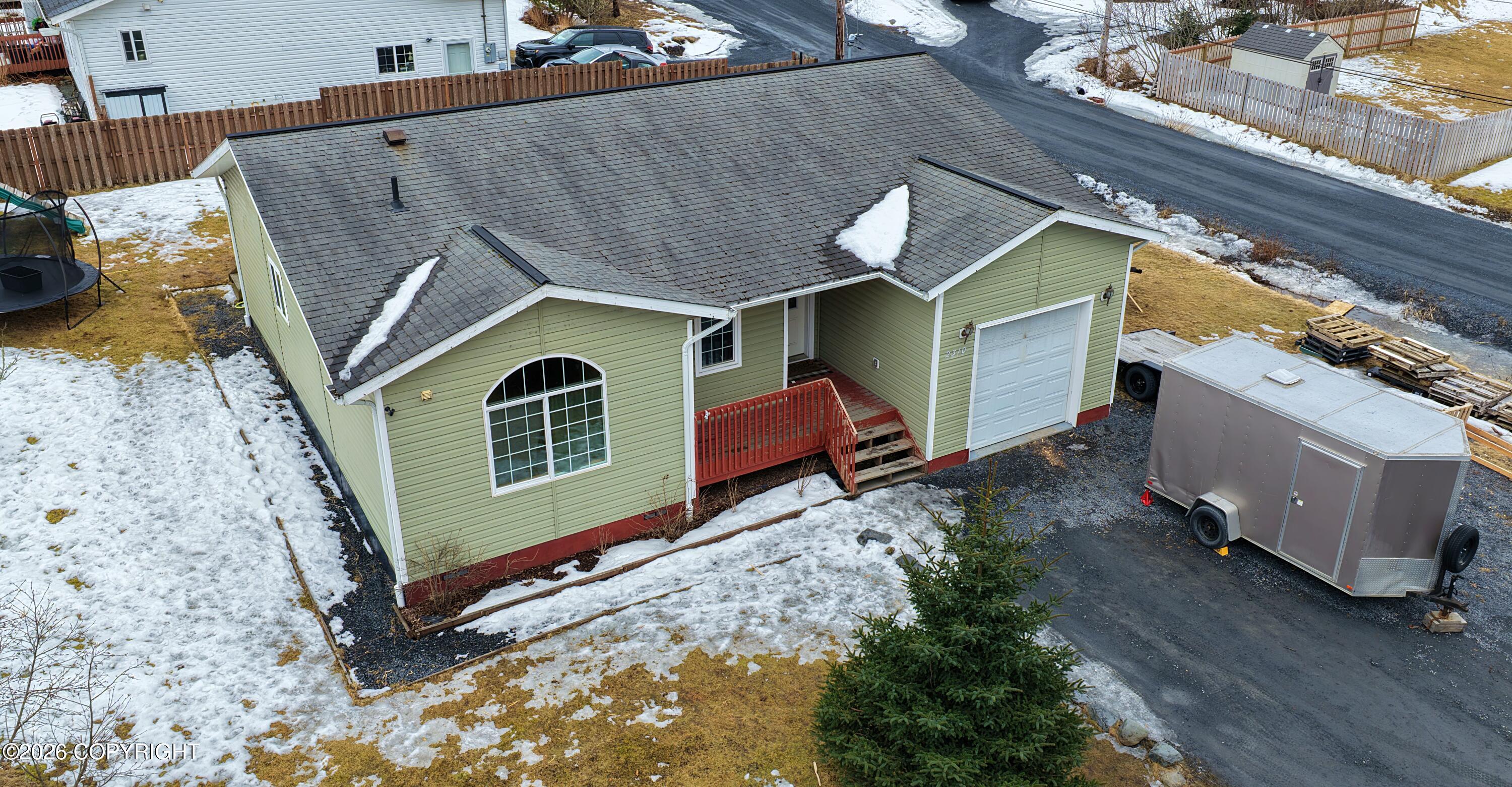 2310 Beaver Lake Drive Property Photo 18