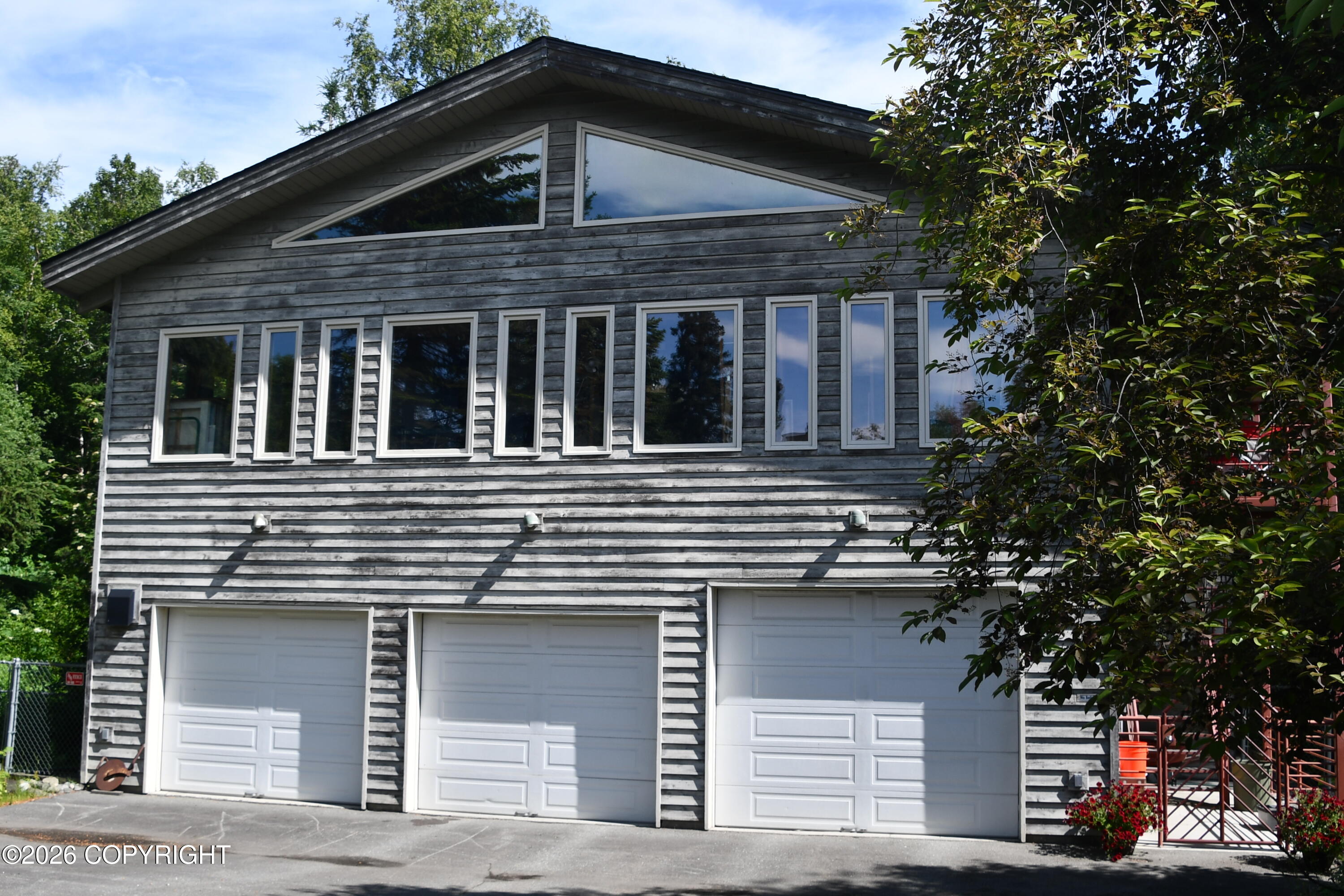 1319 Matterhorn Way Property Photo 1