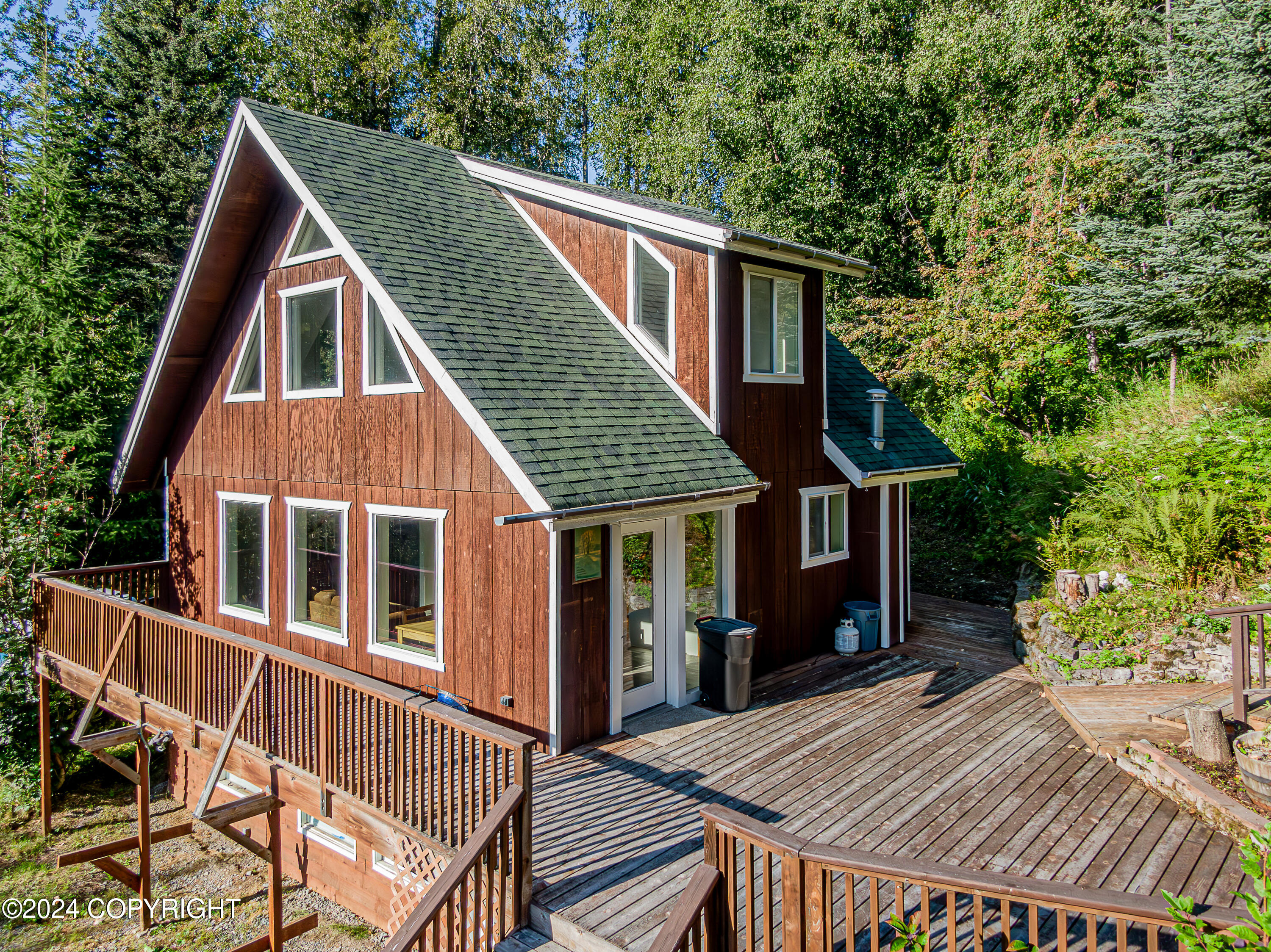 36420 Northern Lights Boulevard Property Photo 4