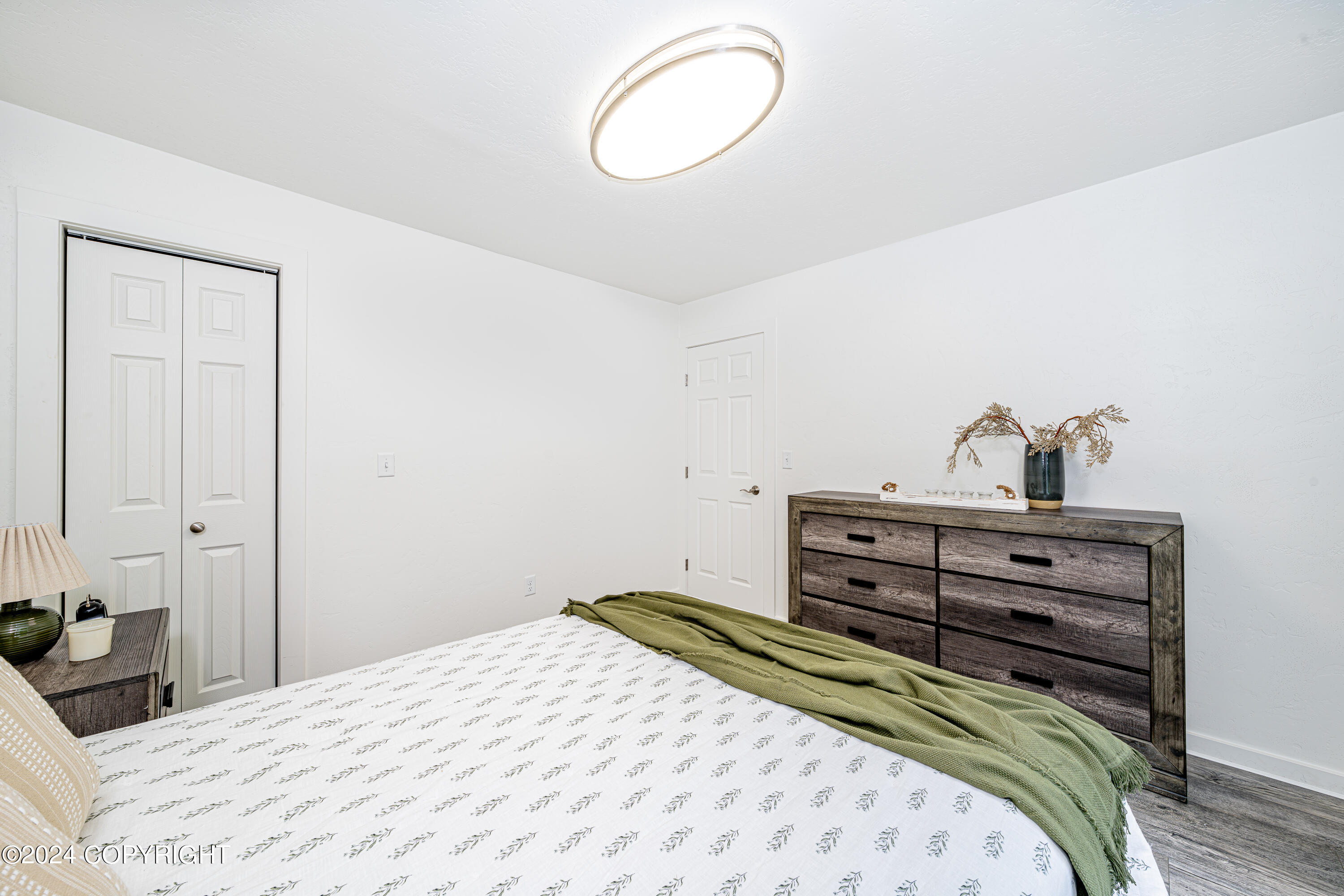 36420 Northern Lights Boulevard Property Photo 17