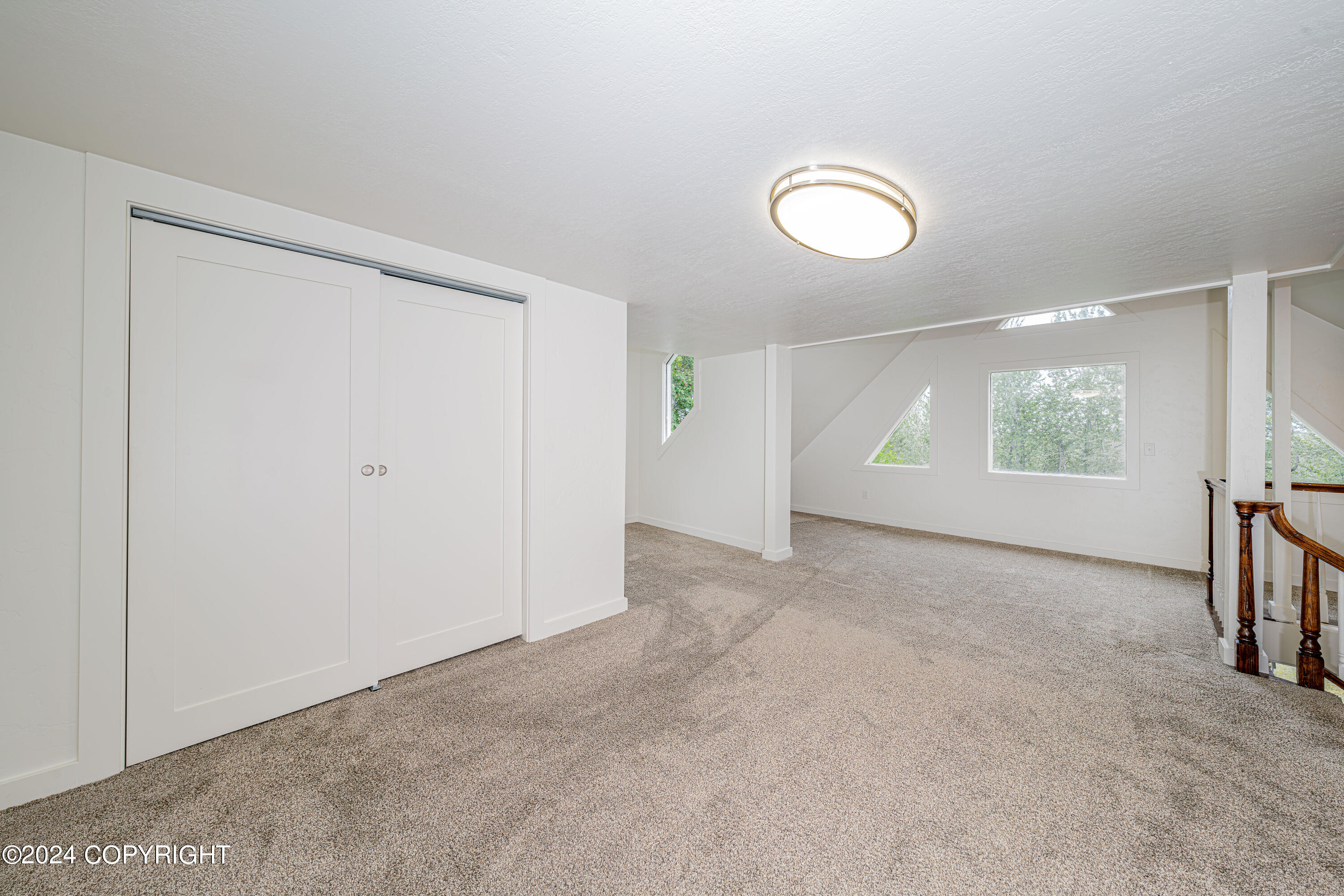 36420 Northern Lights Boulevard Property Photo 22