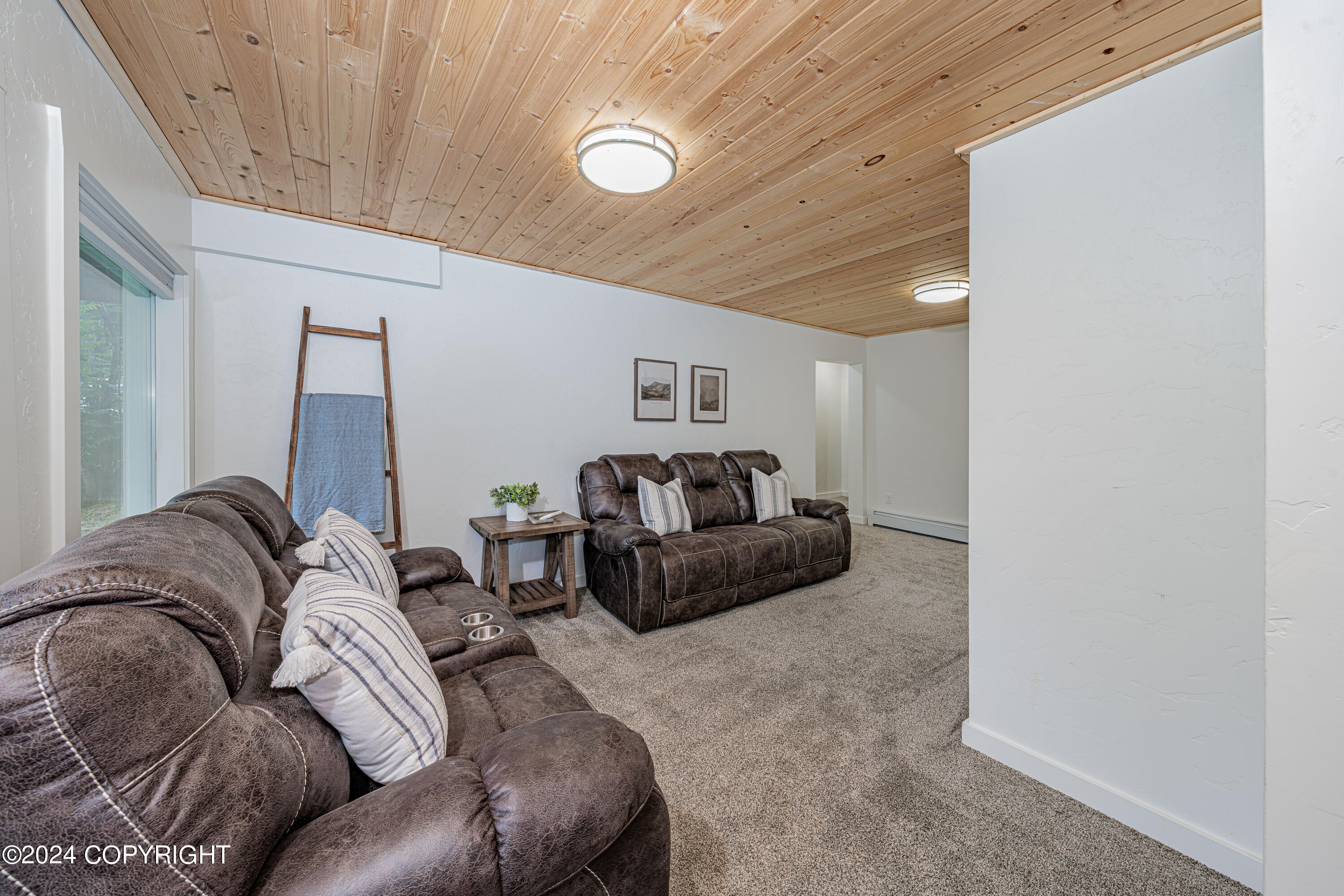 36420 Northern Lights Boulevard Property Photo 26