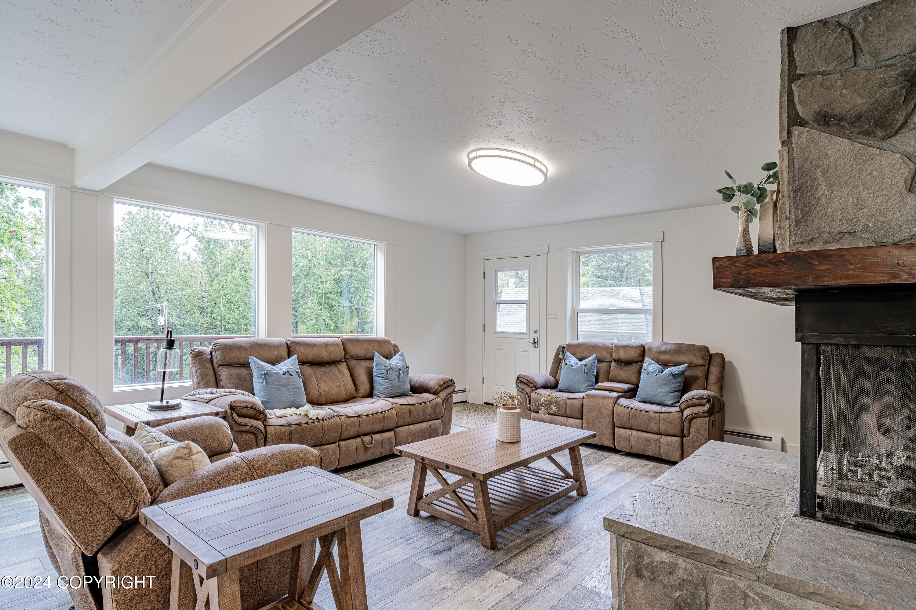 36420 Northern Lights Boulevard Property Photo 45