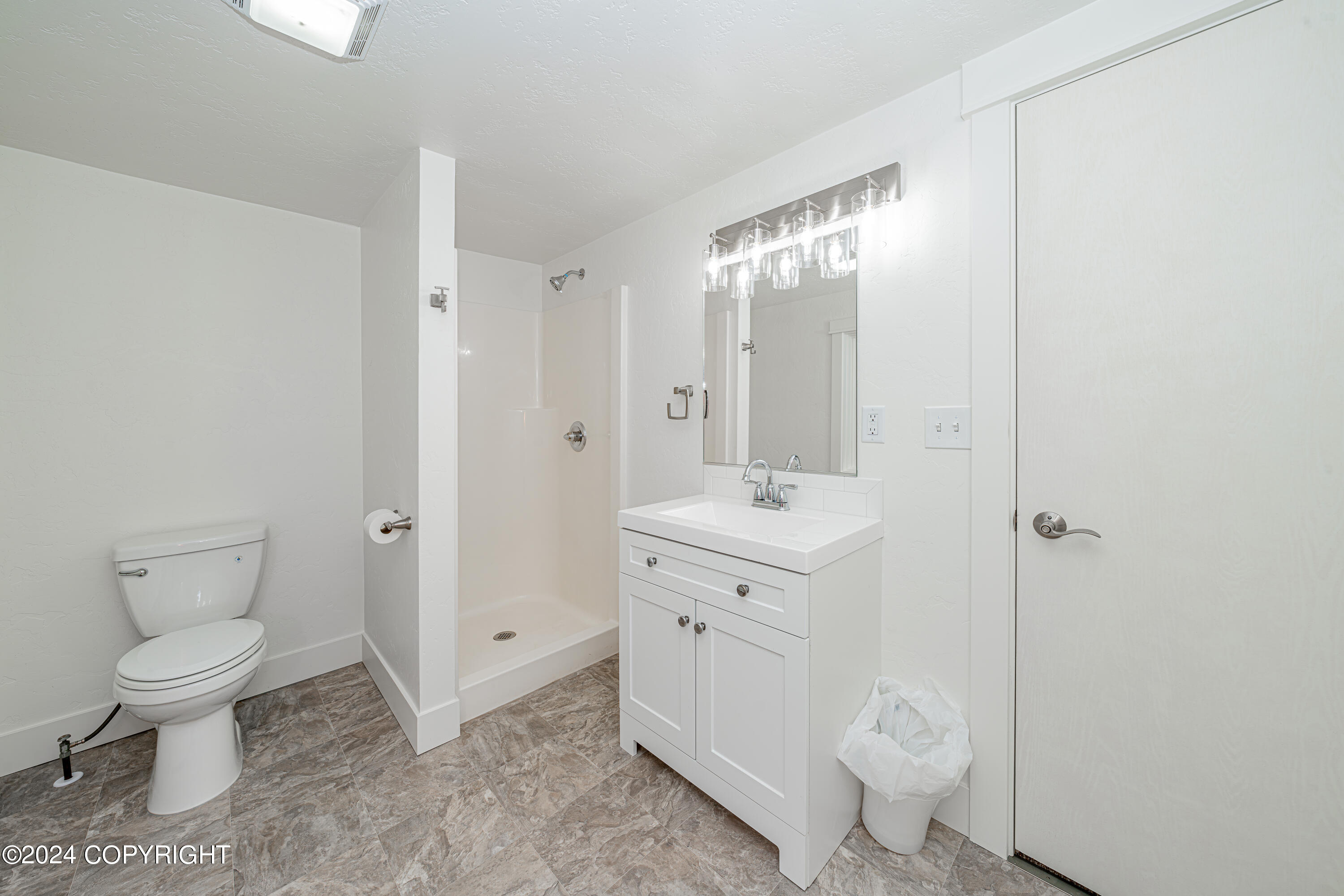 36420 Northern Lights Boulevard Property Photo 56