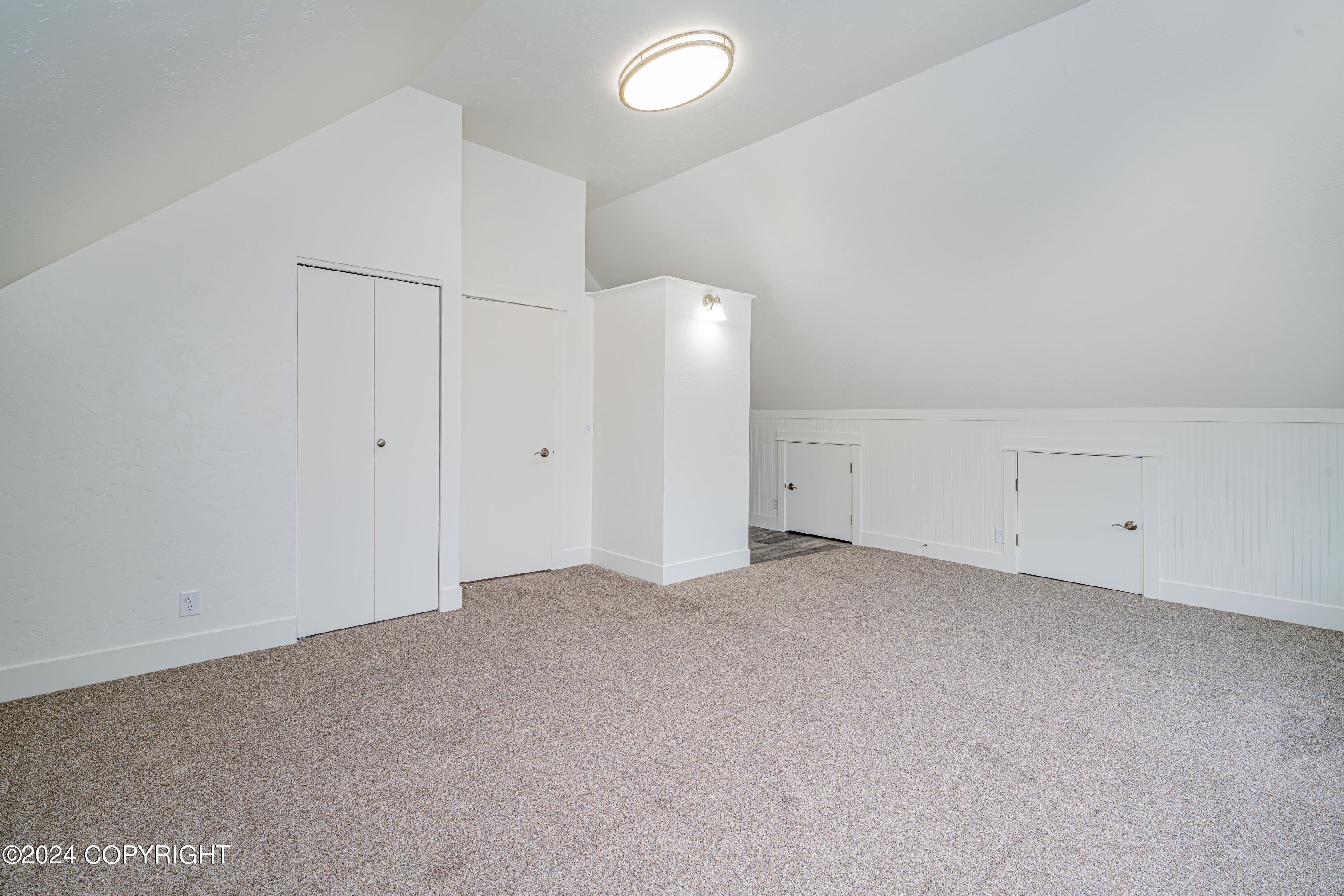 36420 Northern Lights Boulevard Property Photo 58