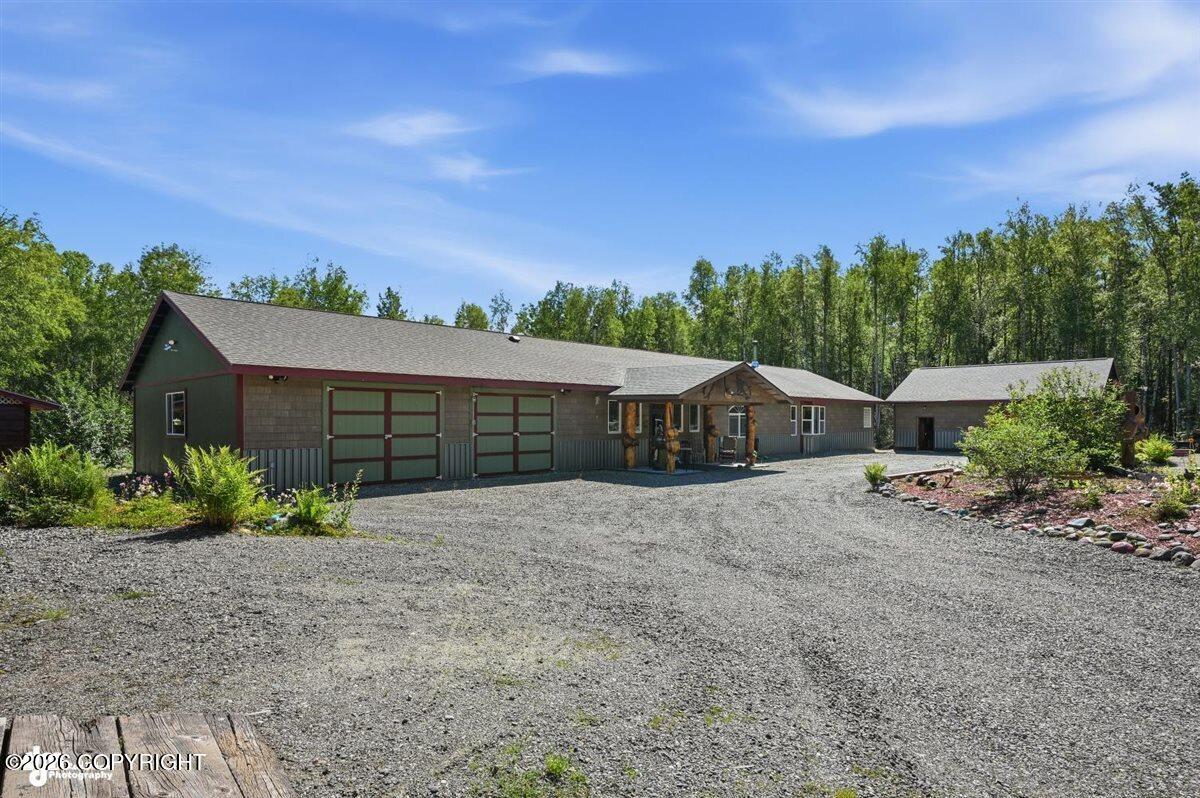 47767 S Brower Place Property Photo 10
