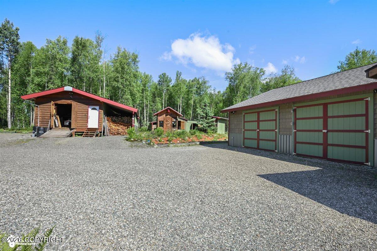 47767 S Brower Place Property Photo 11