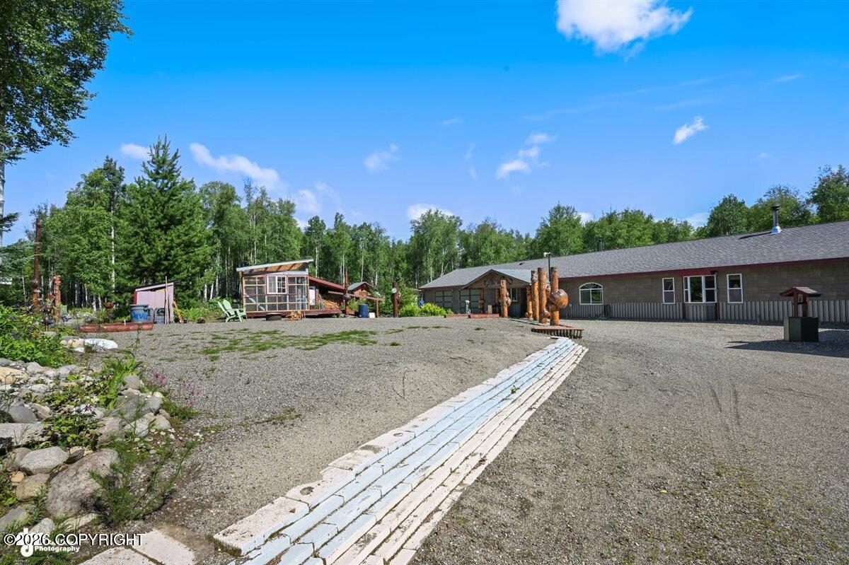 47767 S Brower Place Property Photo 34