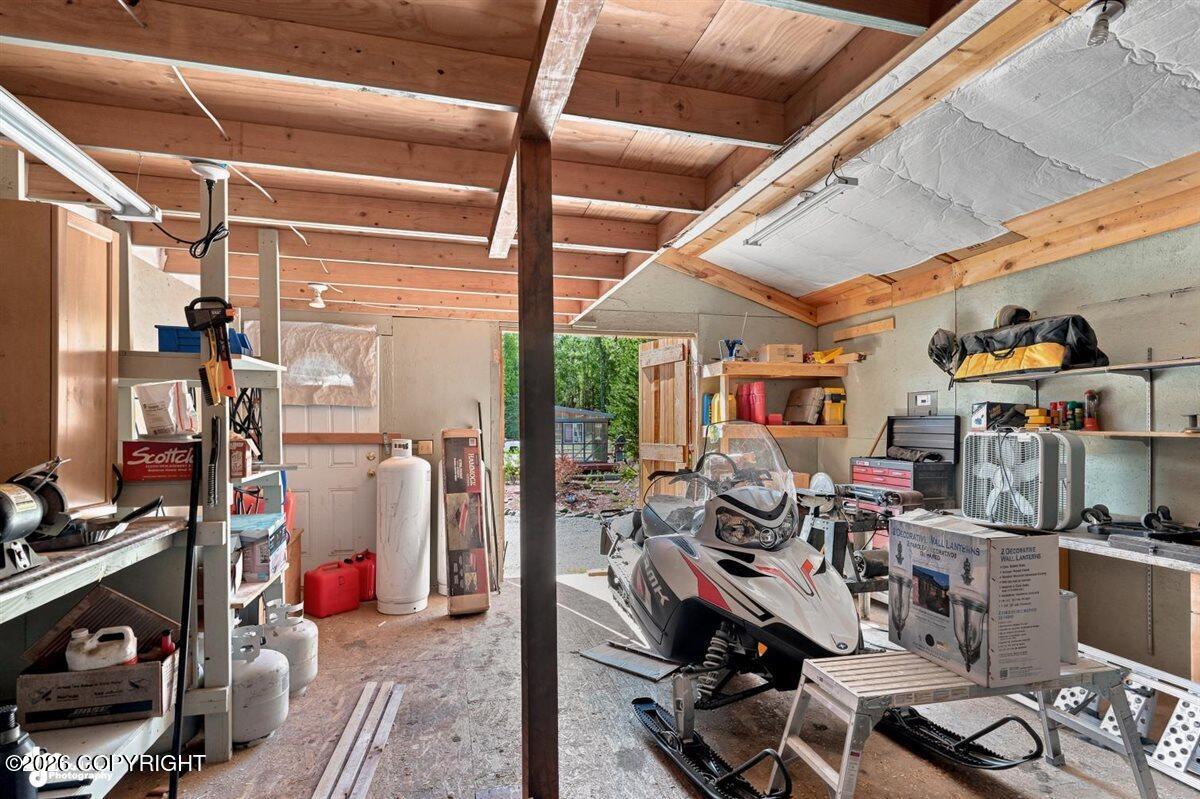 47767 S Brower Place Property Photo 44