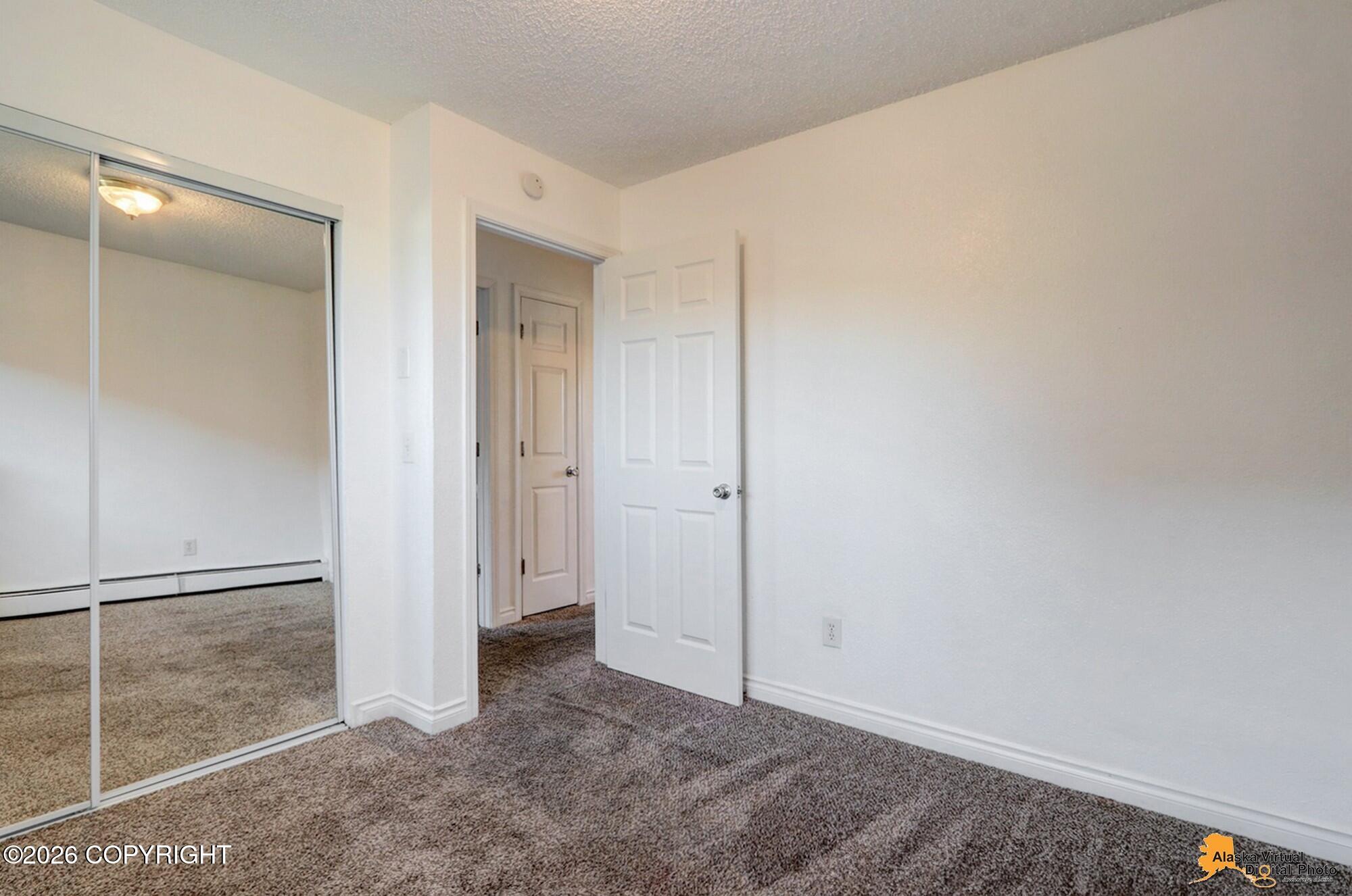 4004 E 8th Avenue Property Photo 14