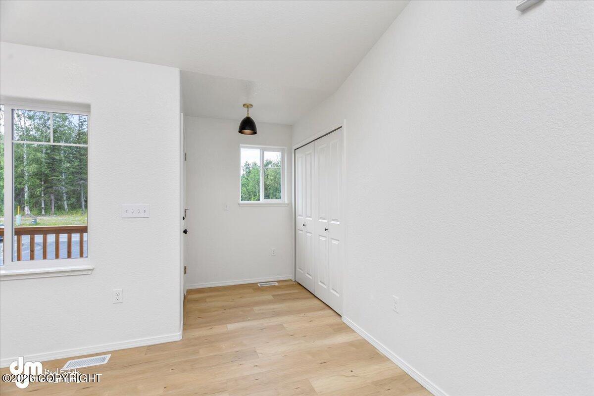 7651 E Obsidian Property Photo 4