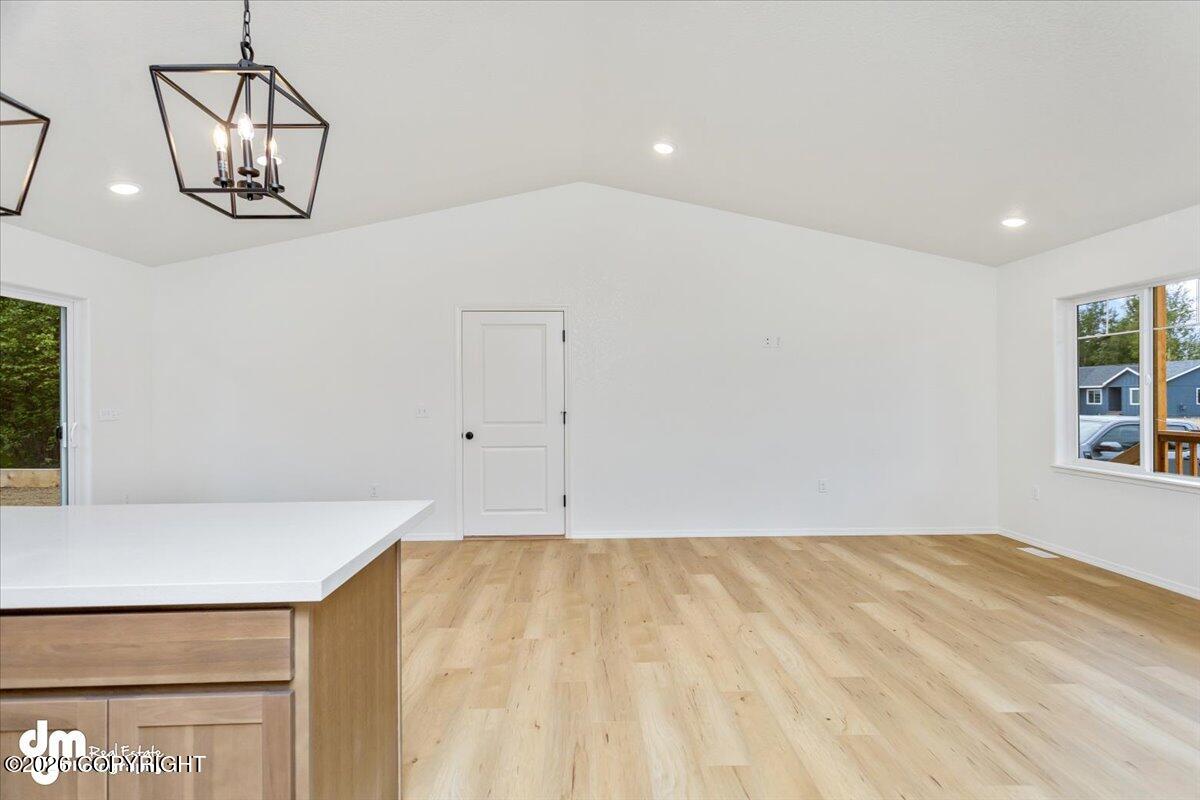 7651 E Obsidian Property Photo 8