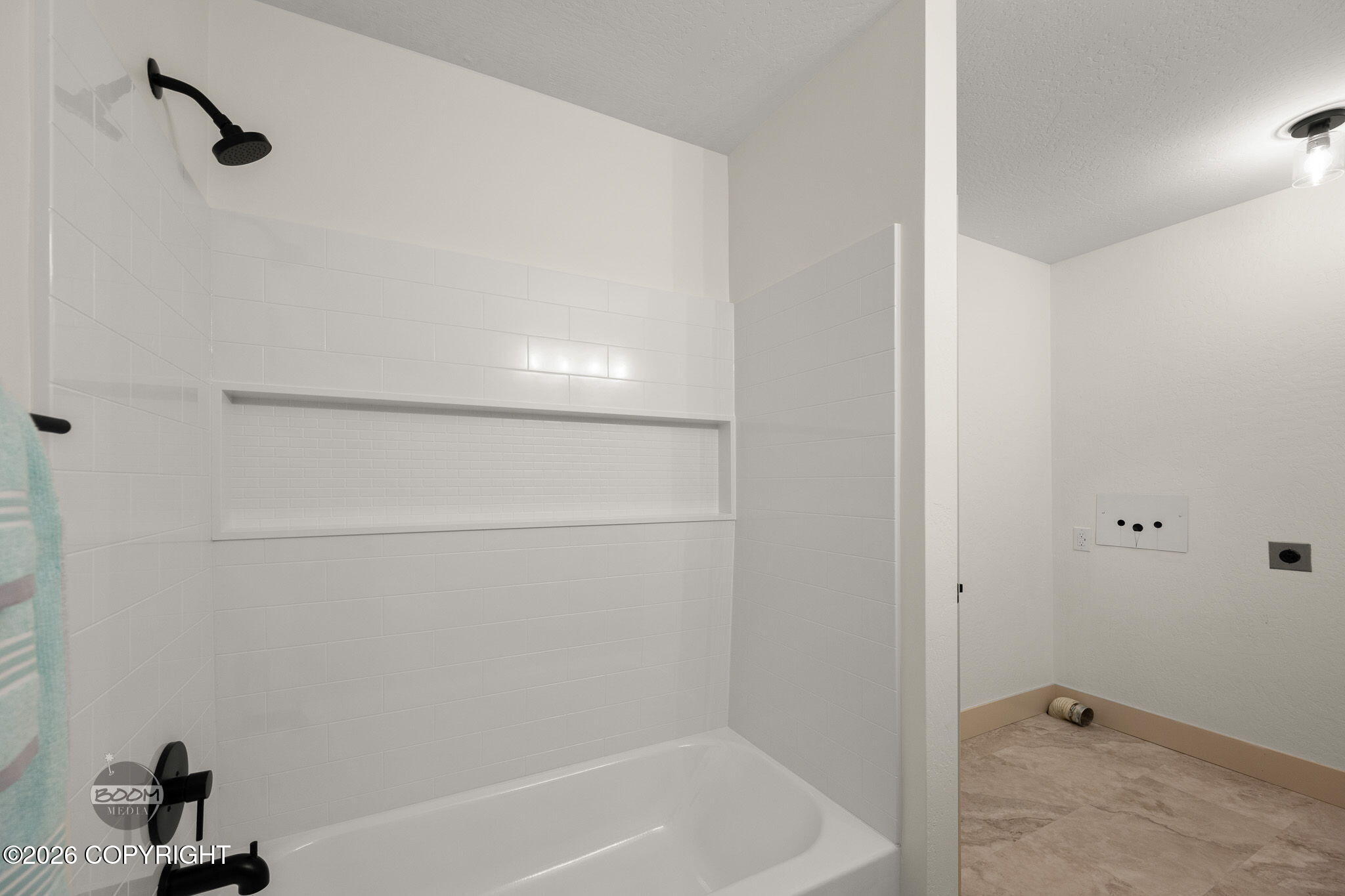 3291 N Edgewater Drive Property Photo 41