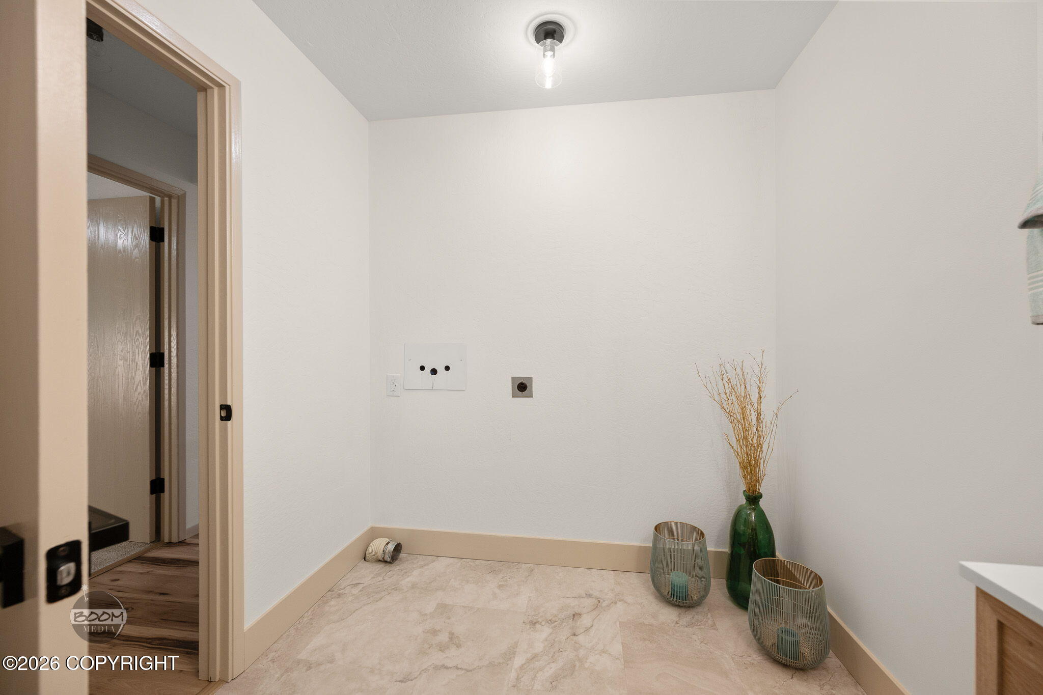 3291 N Edgewater Drive Property Photo 42
