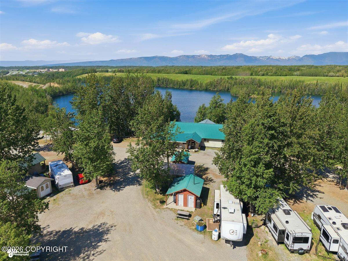 4466 S Glenn Highway Property Photo 5
