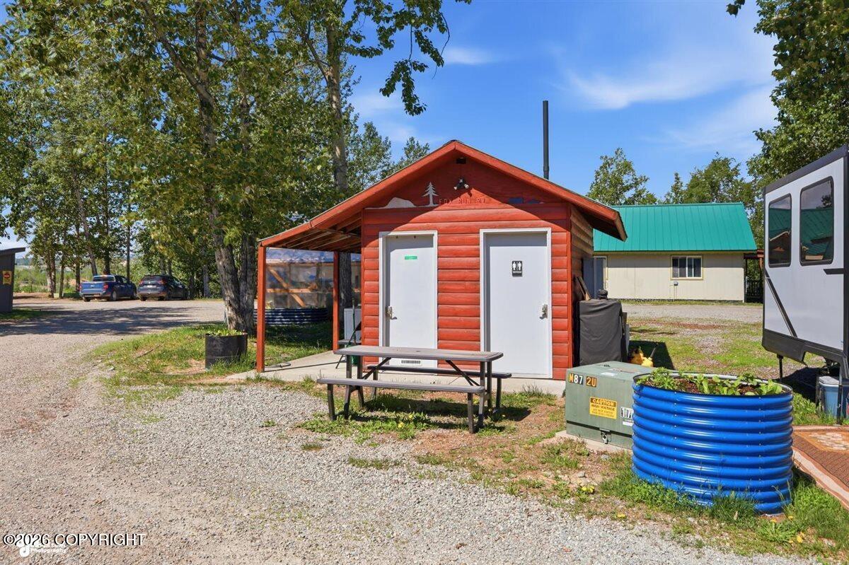 4466 S Glenn Highway Property Photo 106