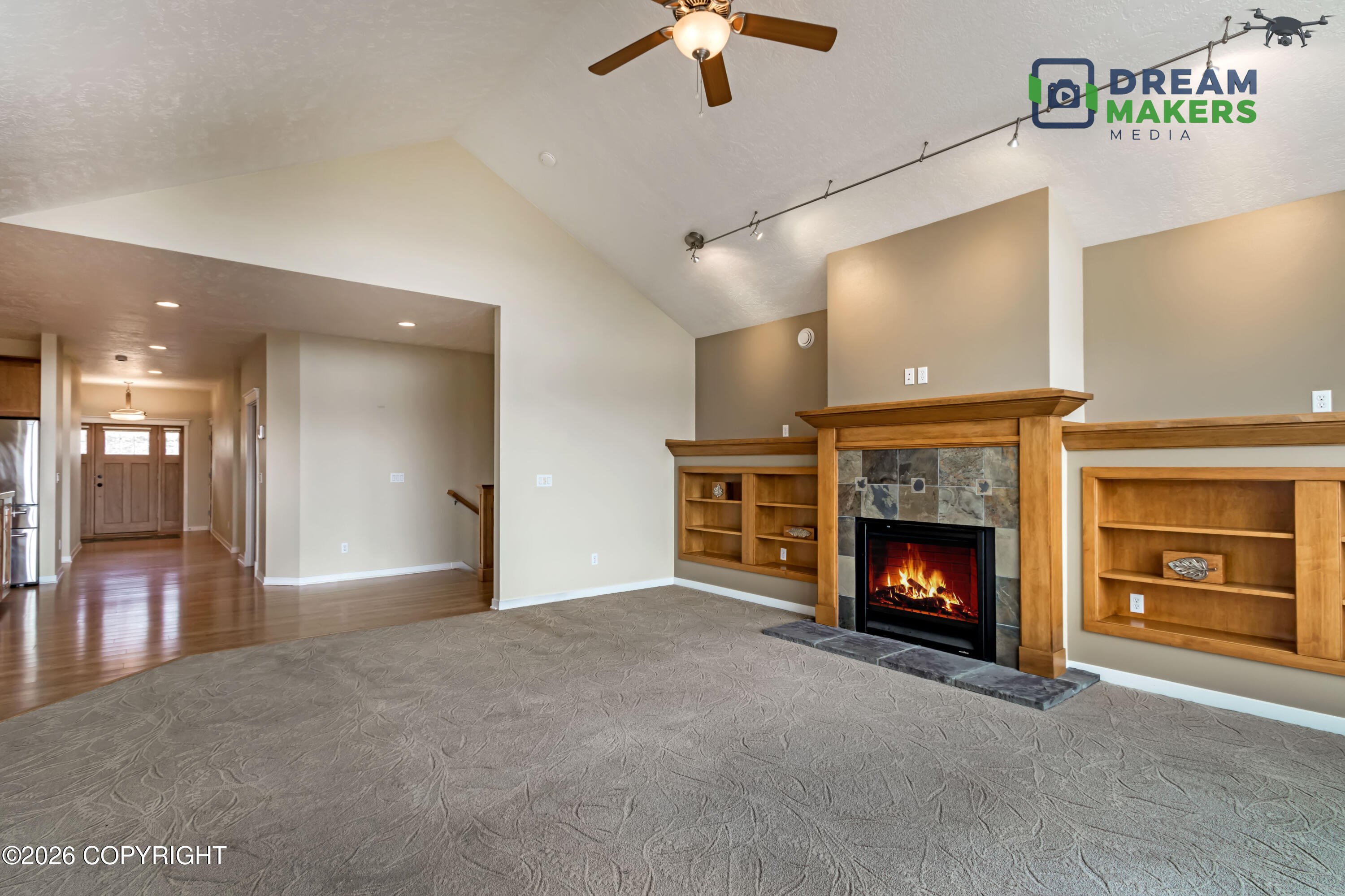 6860 W Leckwold Drive Property Photo 19