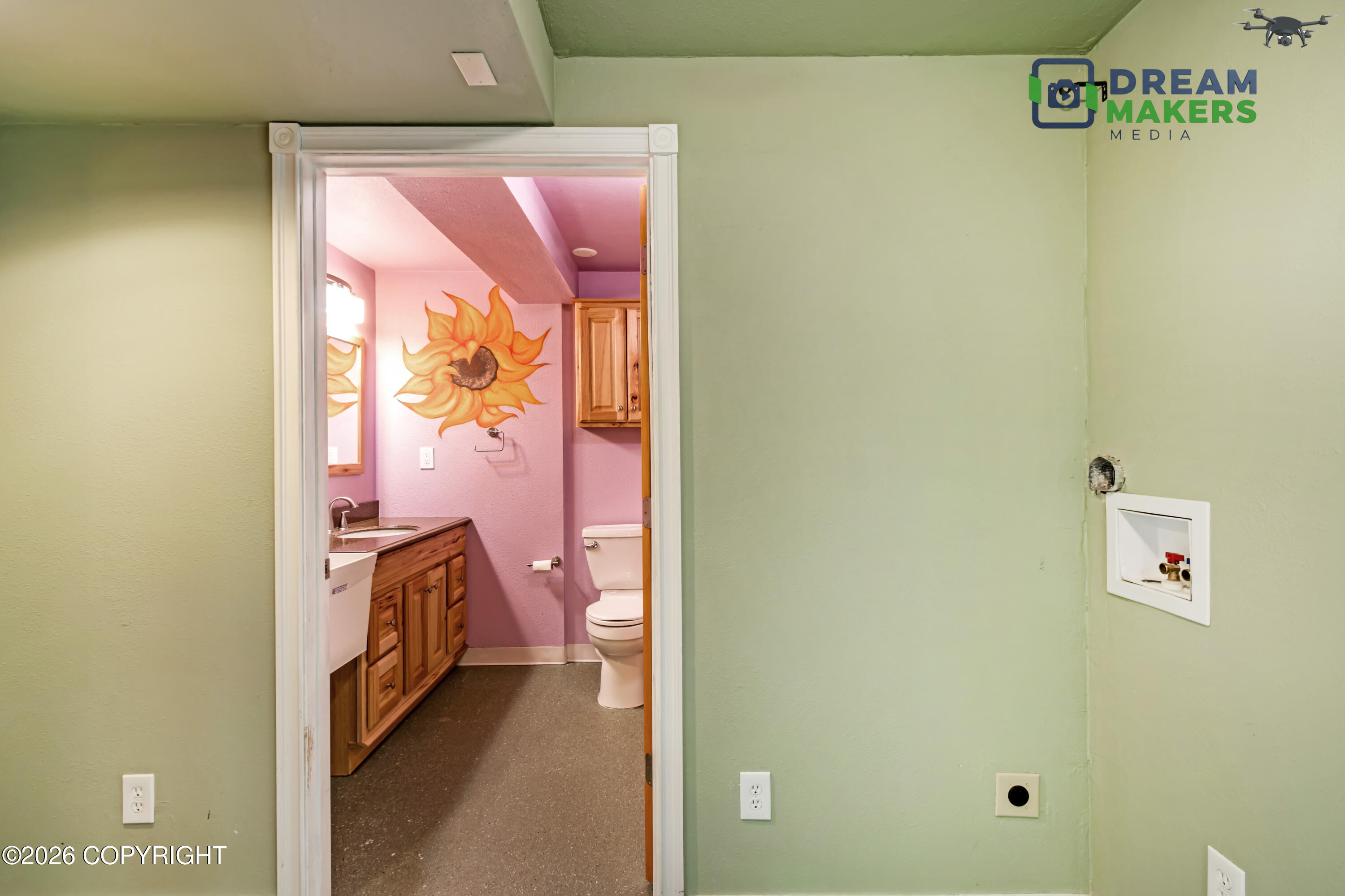 6860 W Leckwold Drive Property Photo 53