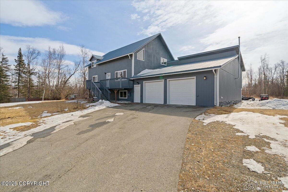 5500 E Wolverine Avenue Property Photo 1