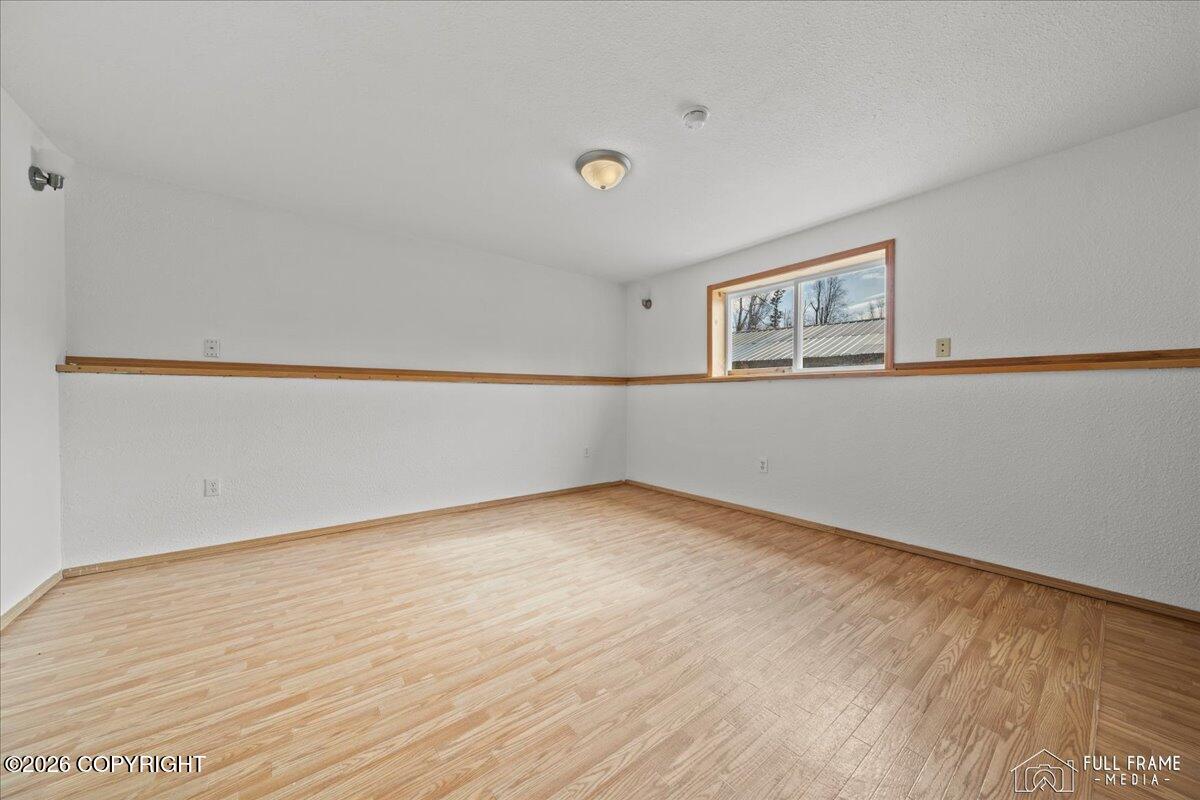 5500 E Wolverine Avenue Property Photo 12