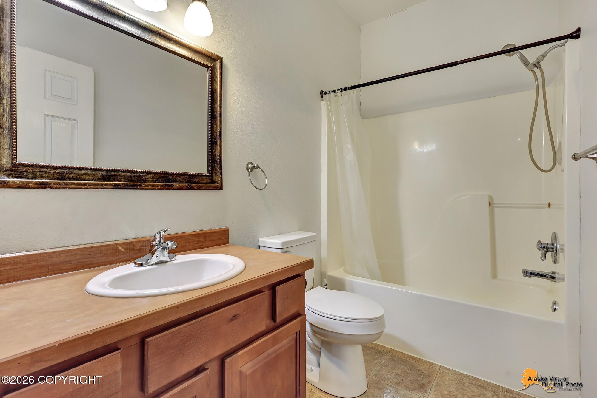 2004 N Saddle Horse Drive Property Photo 26