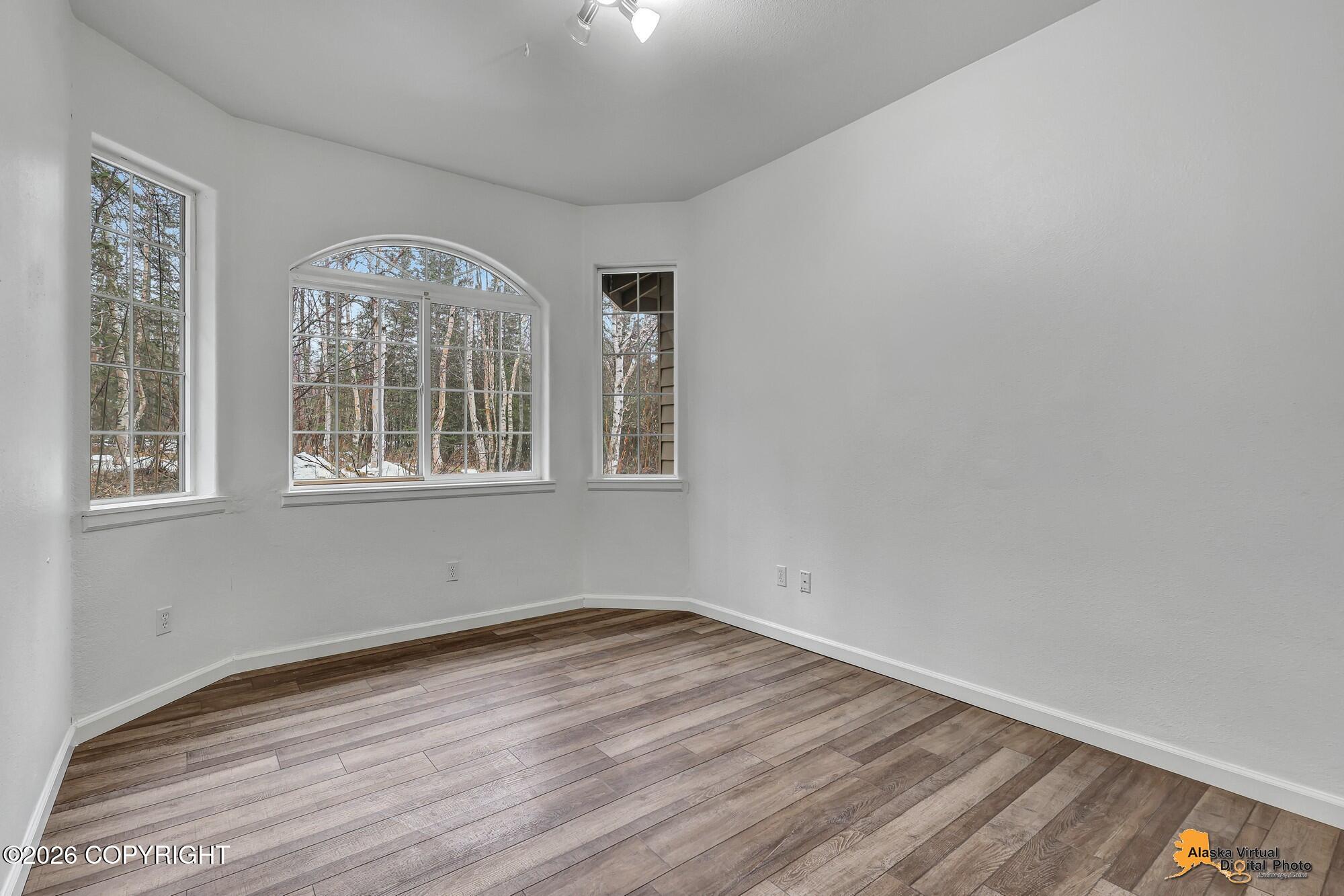 2004 N Saddle Horse Drive Property Photo 34