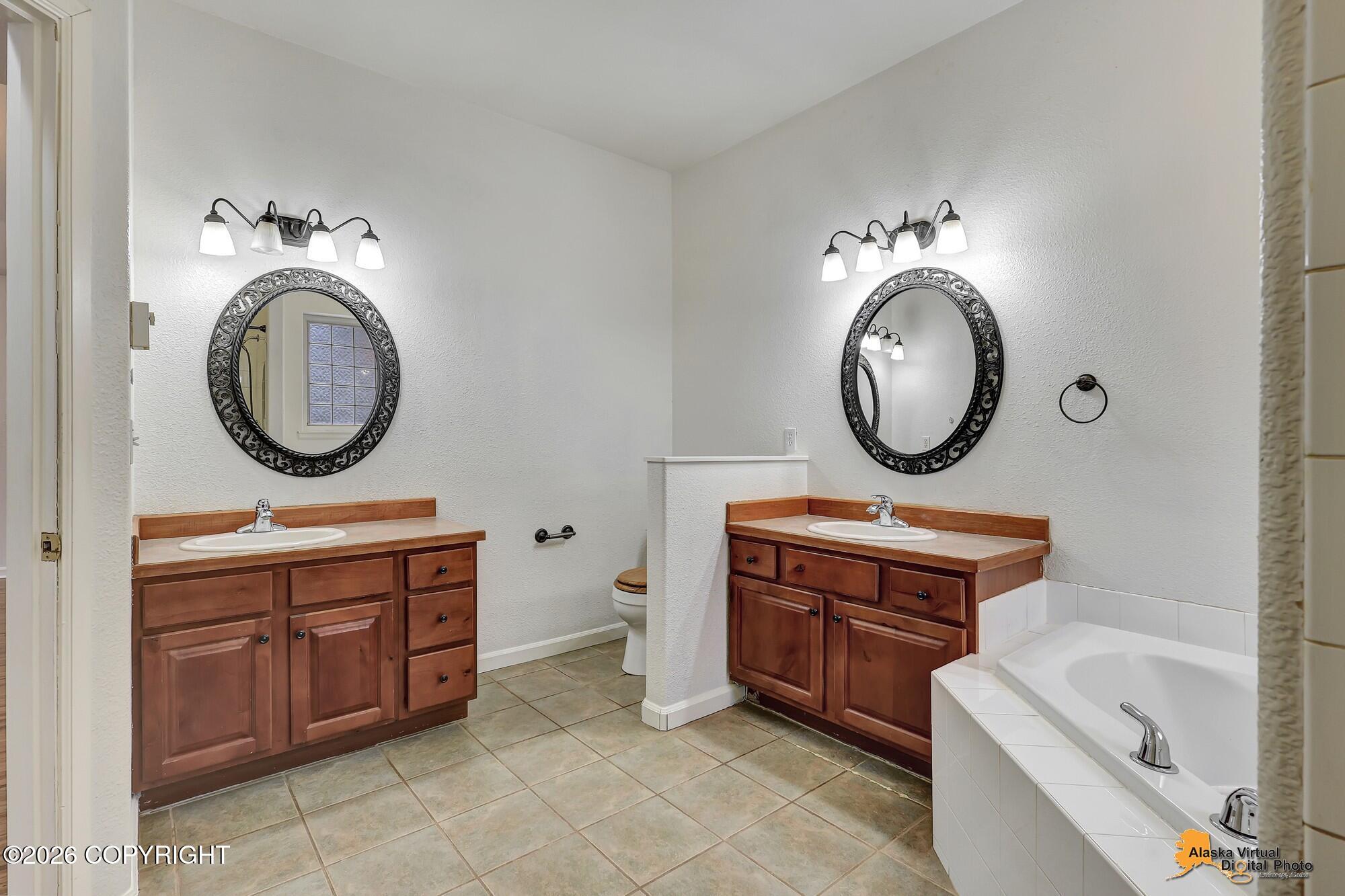 2004 N Saddle Horse Drive Property Photo 43