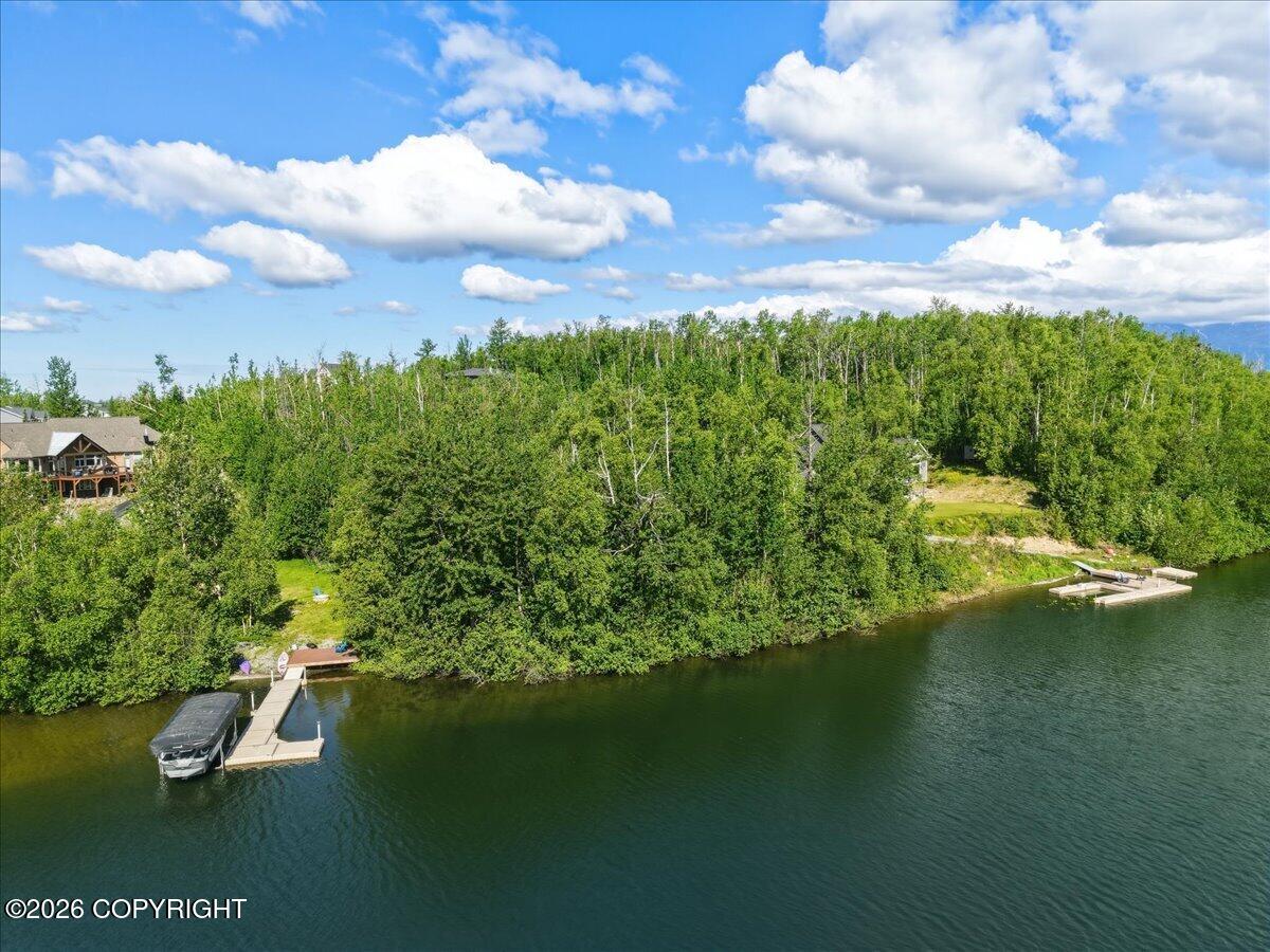 1927 N Lakeridge Circle Property Photo 3