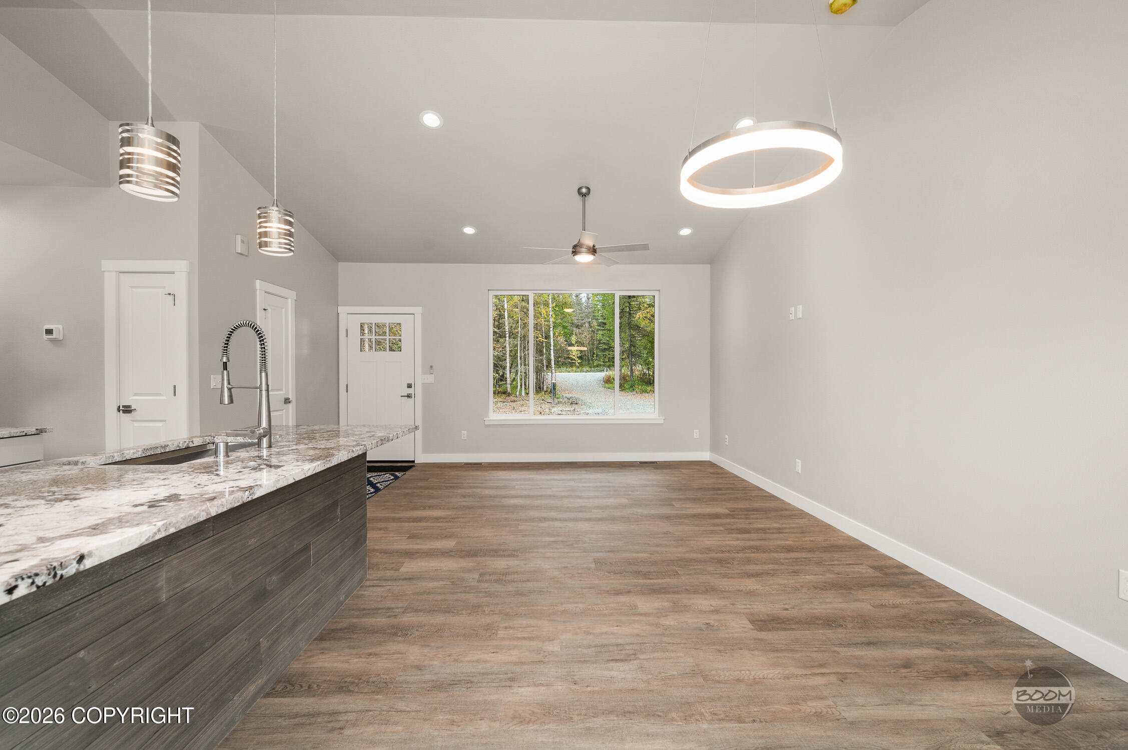 23082 Parks Creek Circle Property Photo 9
