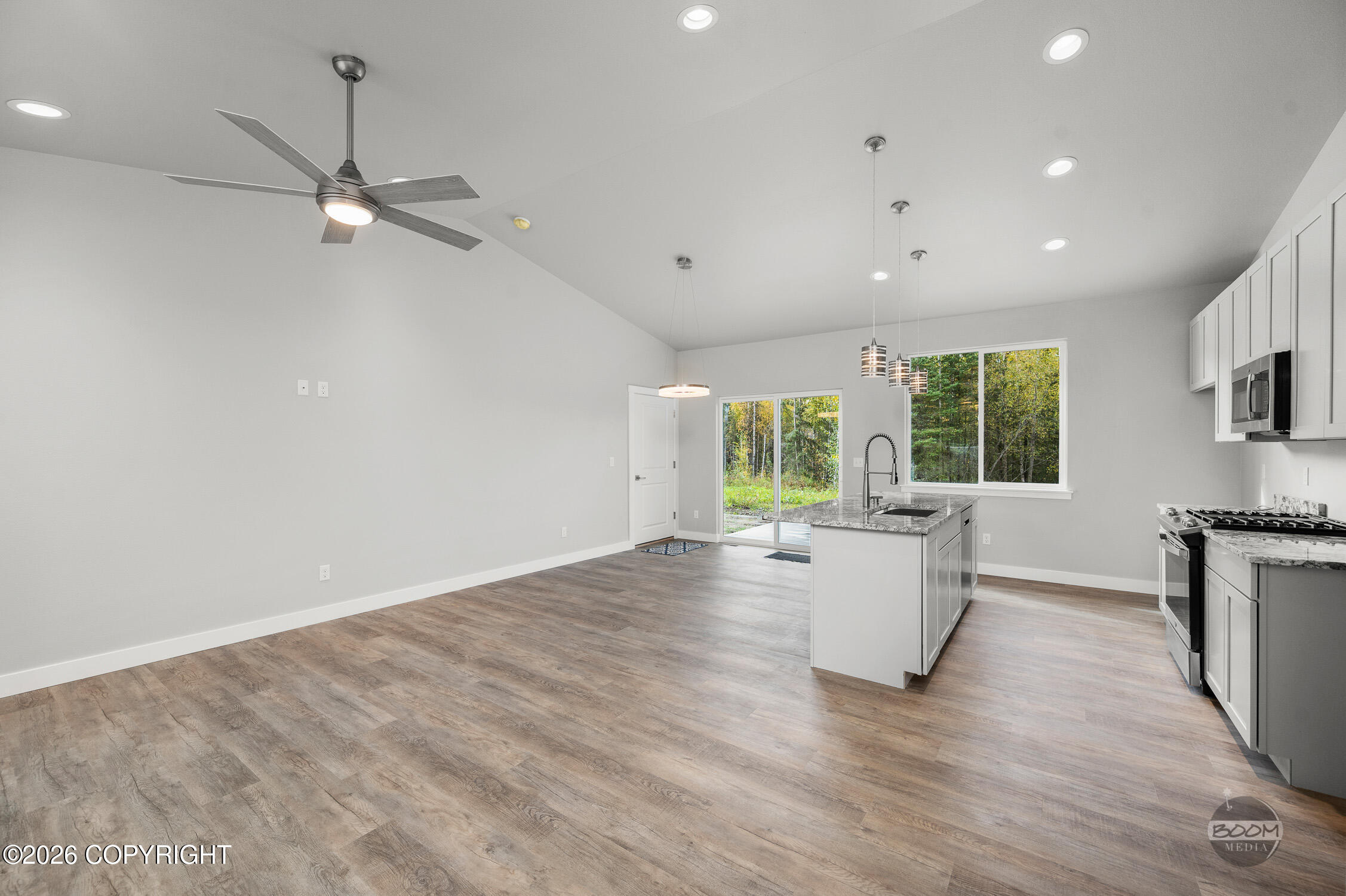 23082 Parks Creek Circle Property Photo 10