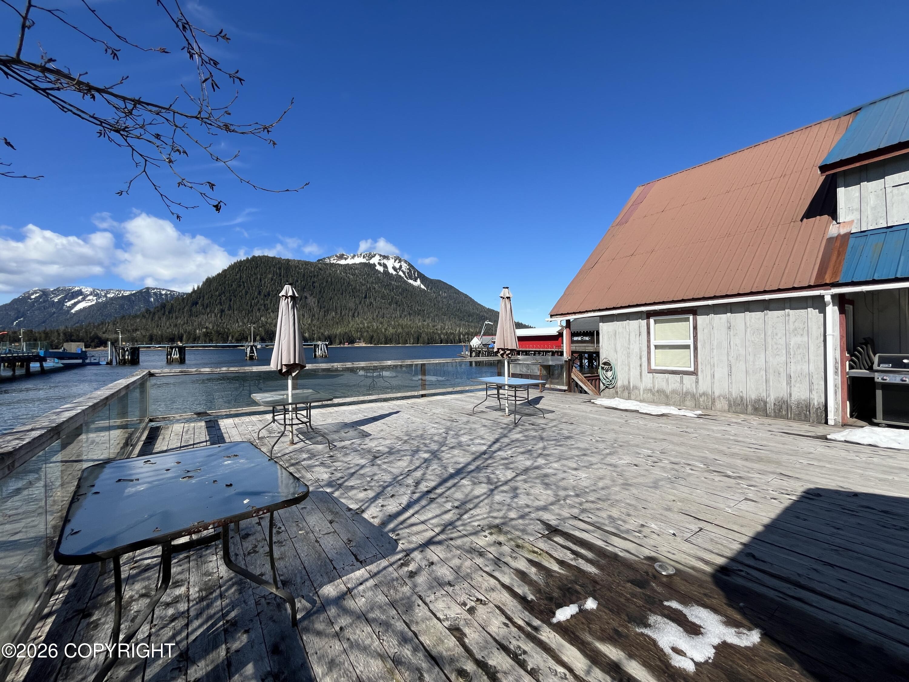 1004 S Nordic Drive Property Photo 3