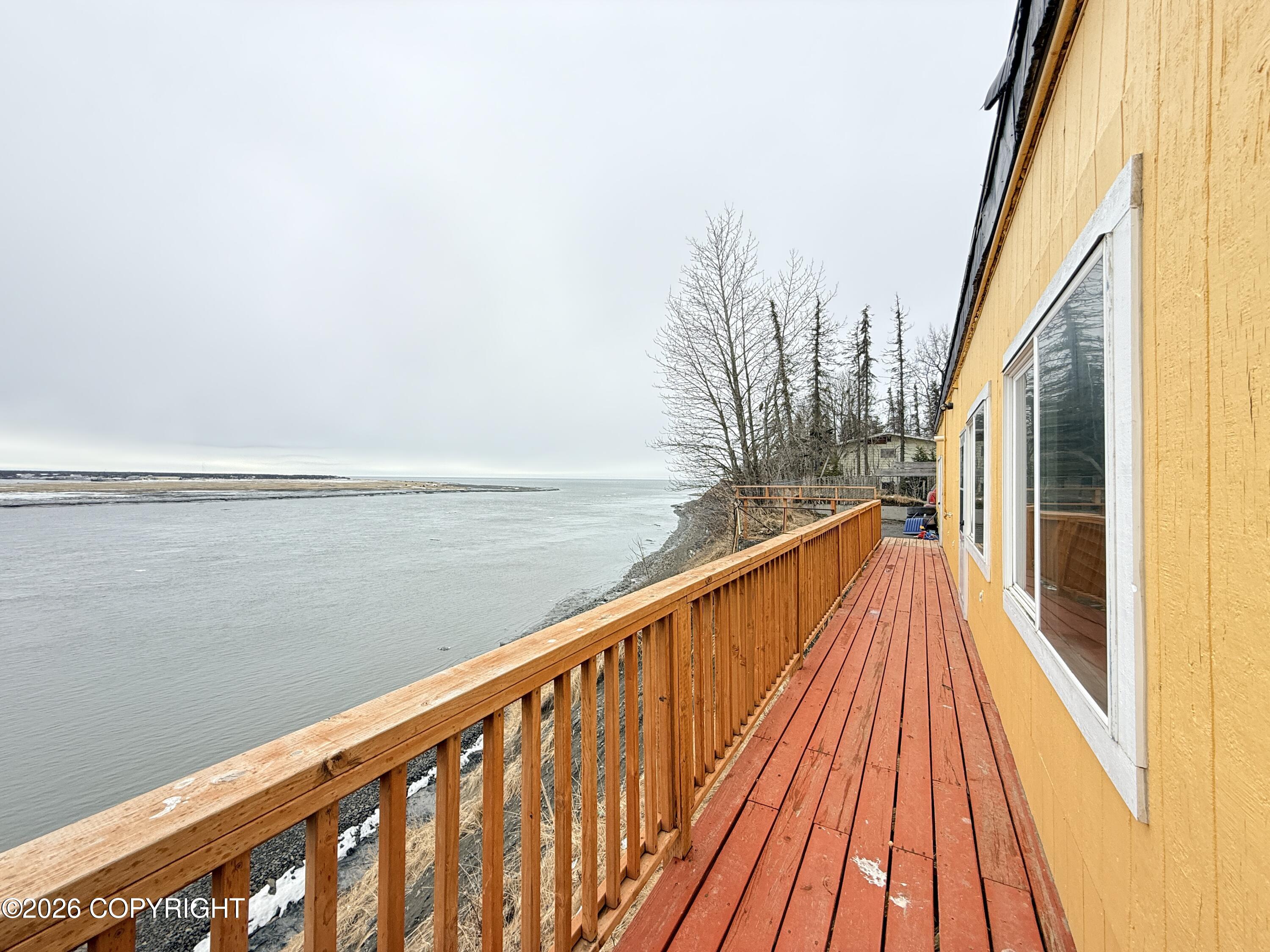 513 Peninsula Avenue Property Photo 8