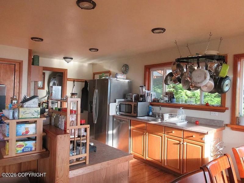 114 Zarembo Dr Property Photo 35