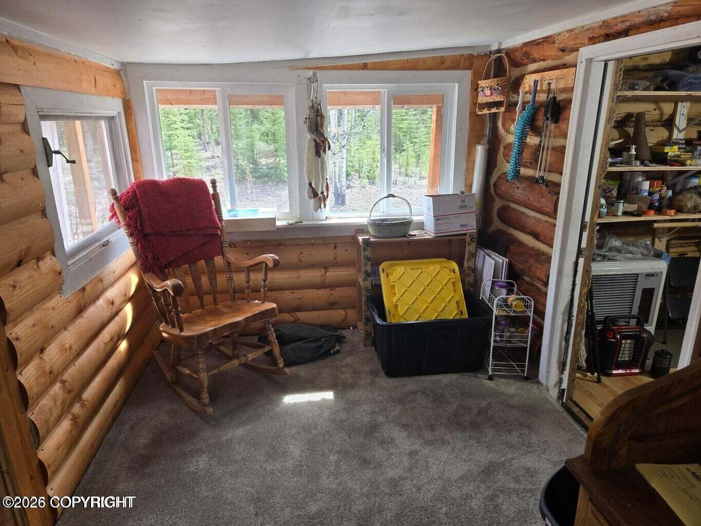 2h Midnight Sun Drive Property Photo 17