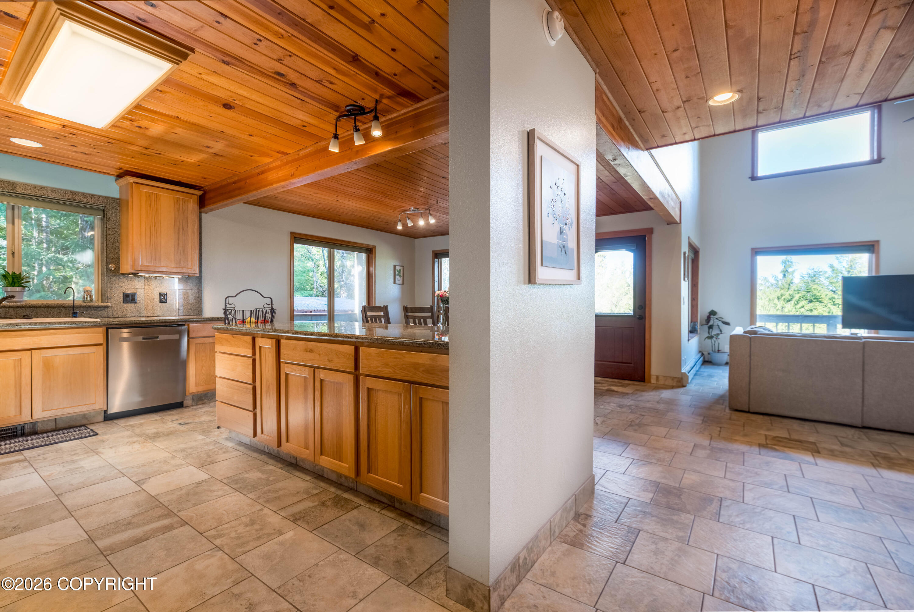 16409 Waterfall Road Property Photo 8